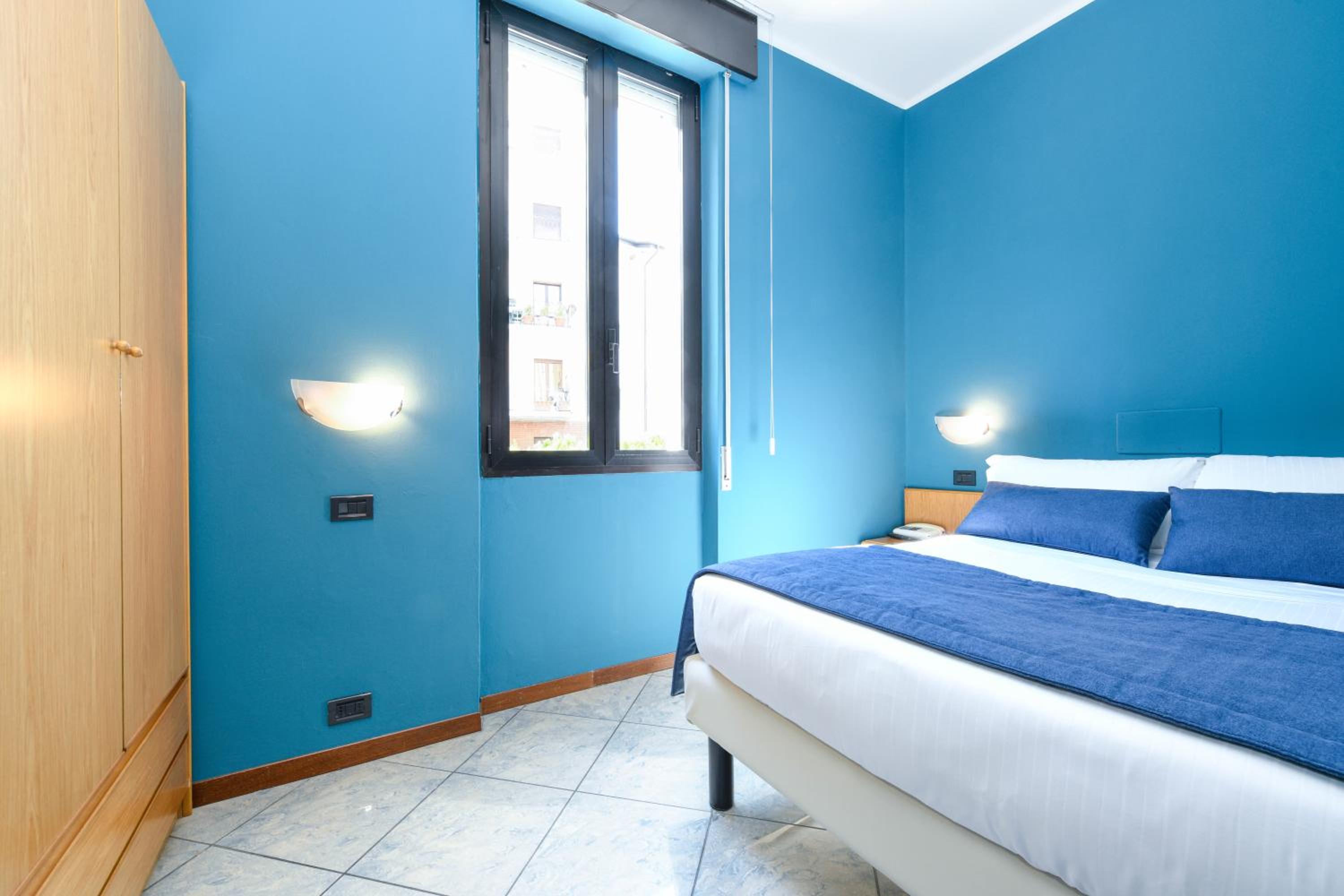 Small Double Room photo 3