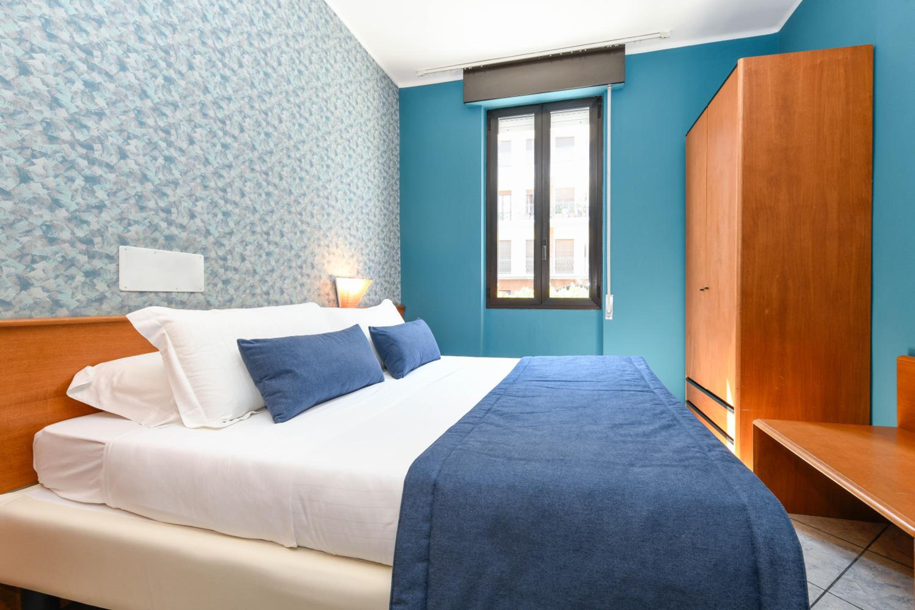 Economy Double Room - Photo 3