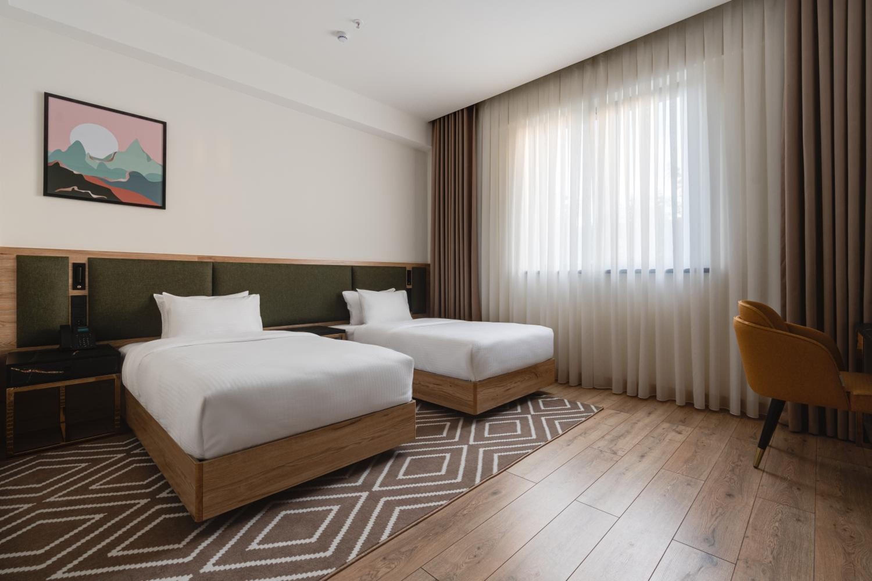 Twin Room - Photo 1
