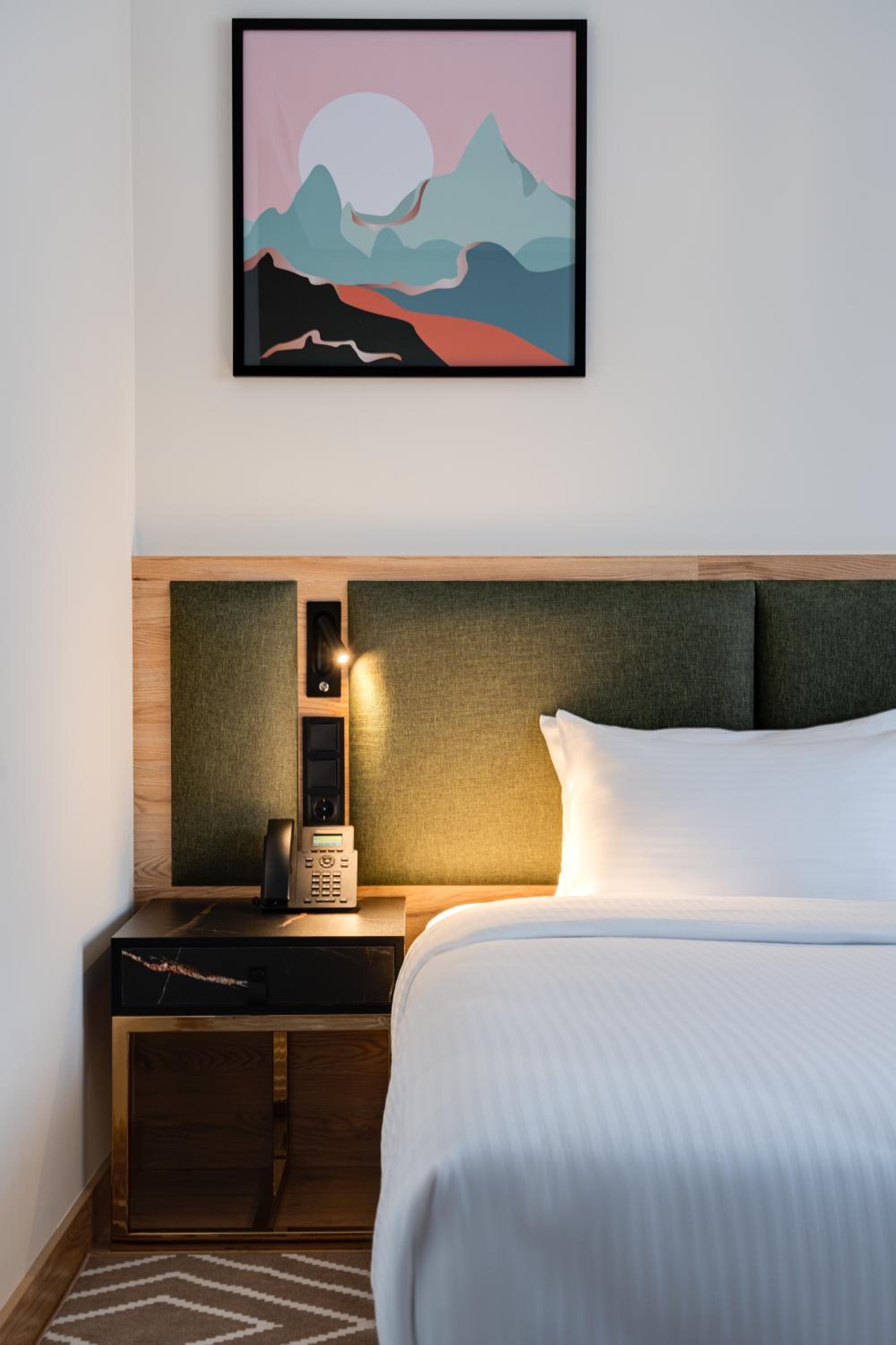 Twin Room - Photo 3