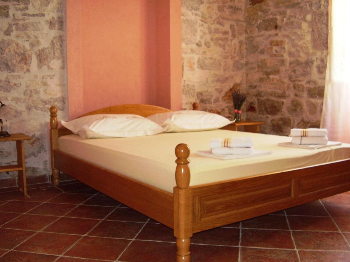 Three-Bedroom Villa photo 1