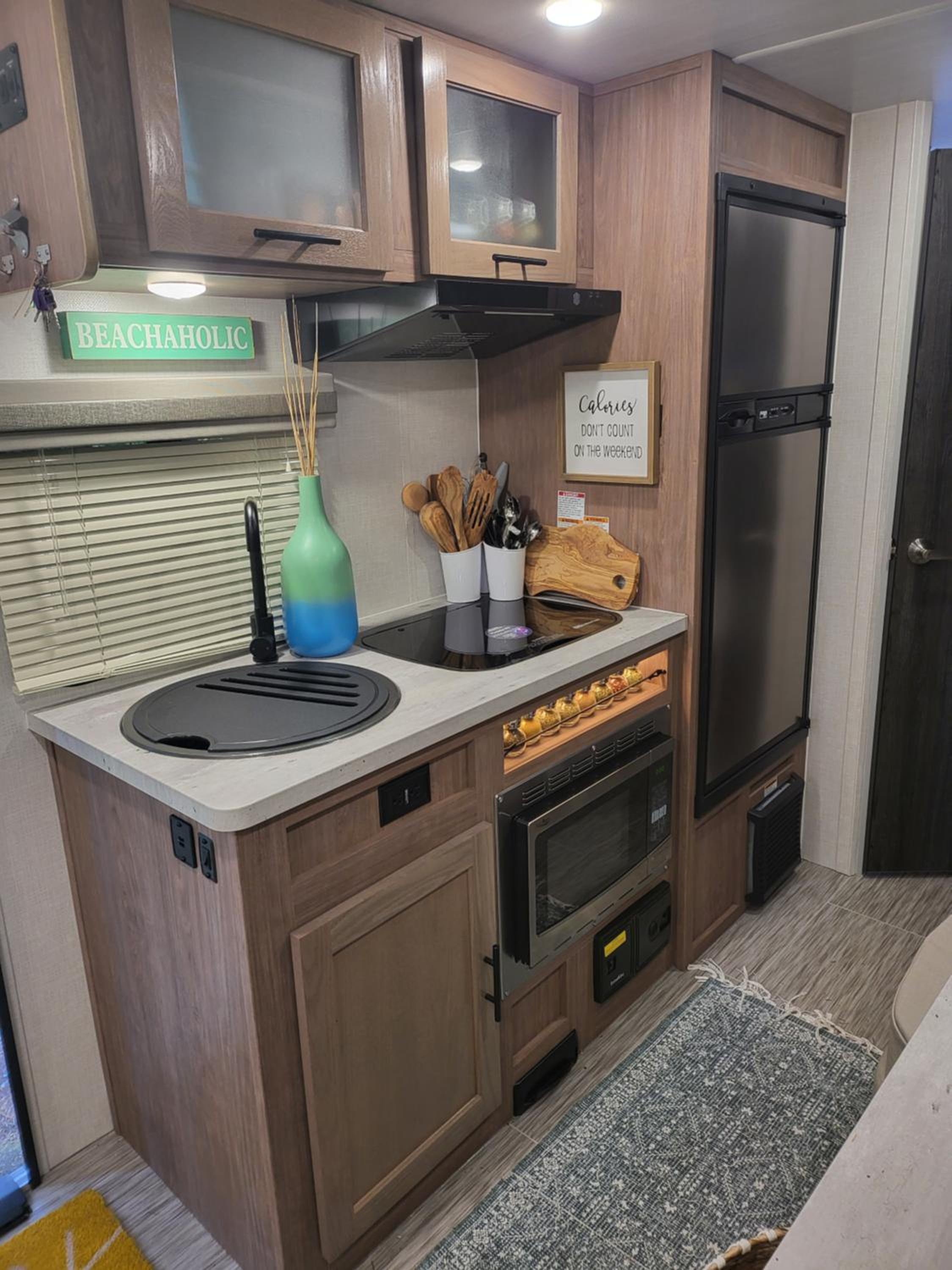 Mobile Home photo 3