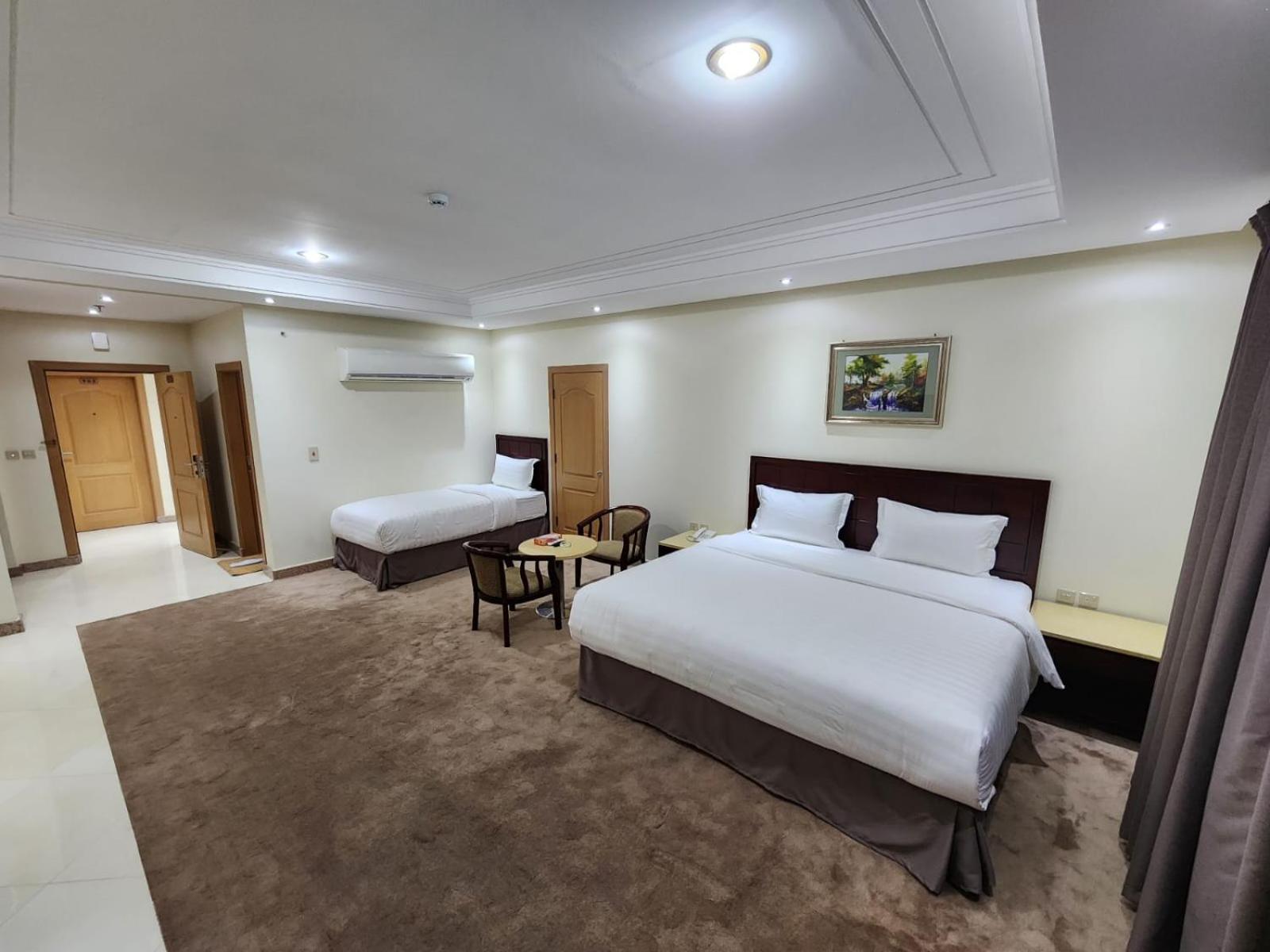 Triple Room with Private Bathroom