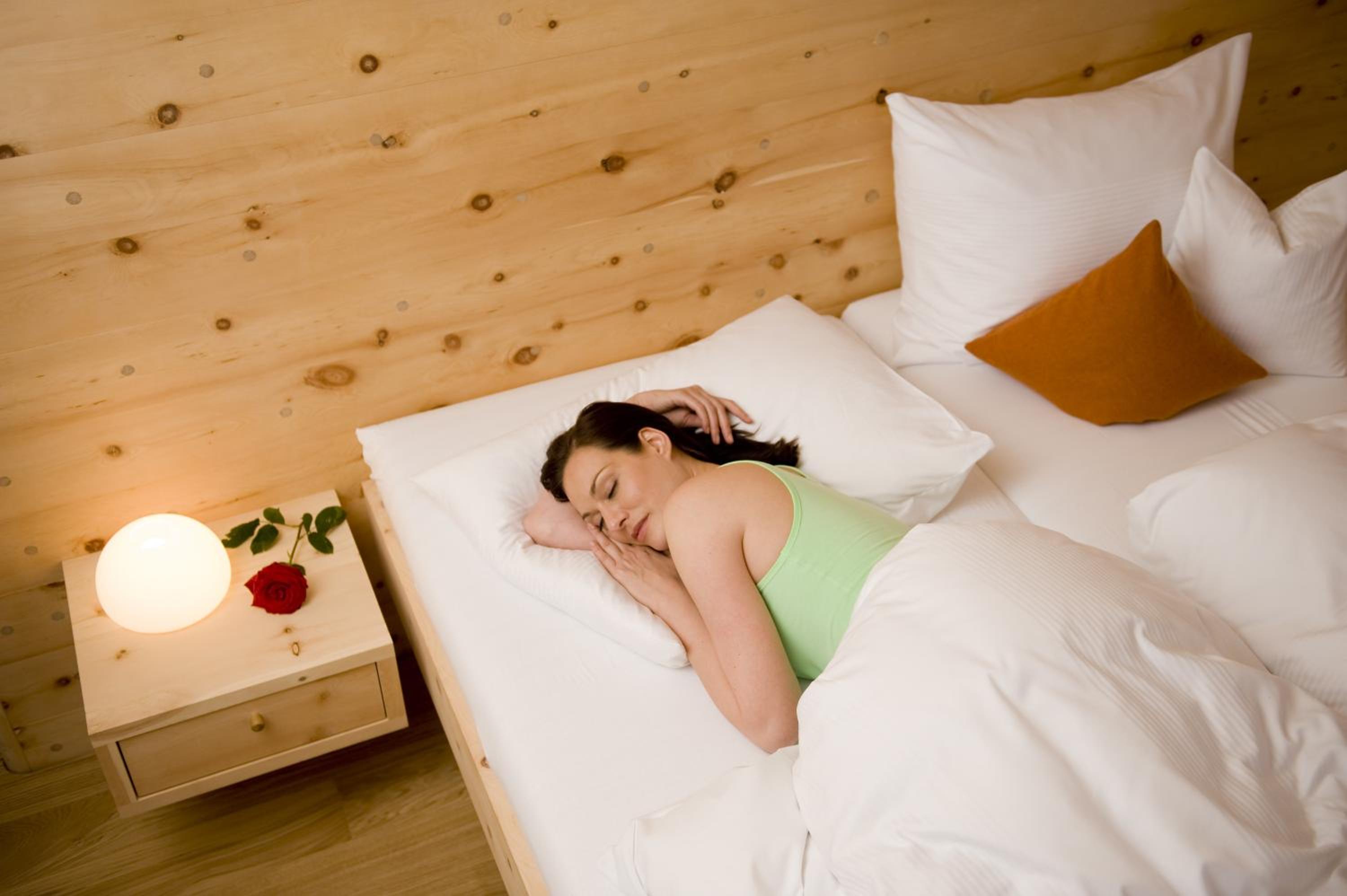 Deluxe Double Room with Balcony - Photo 3