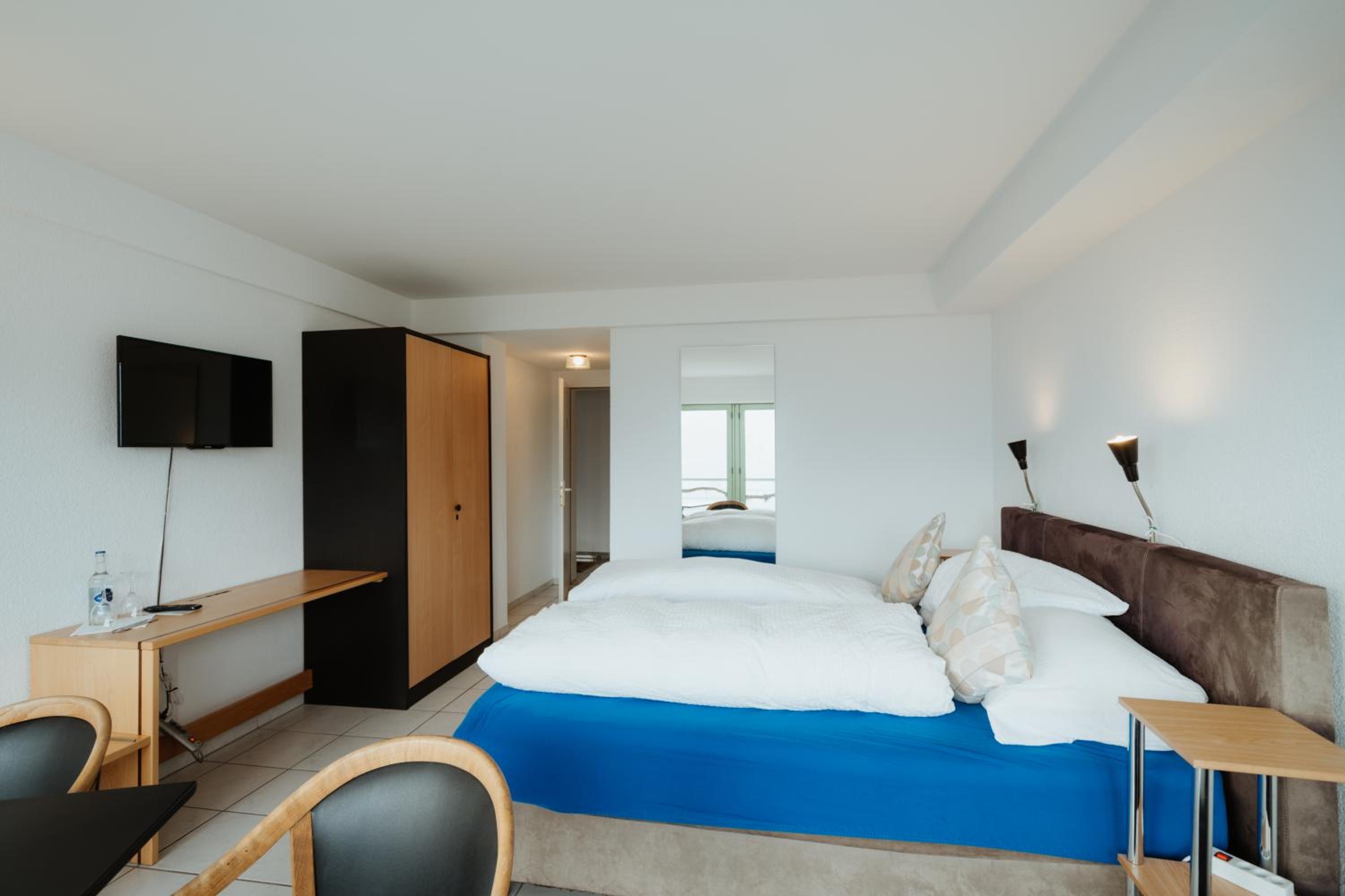 Double Room - Photo 19