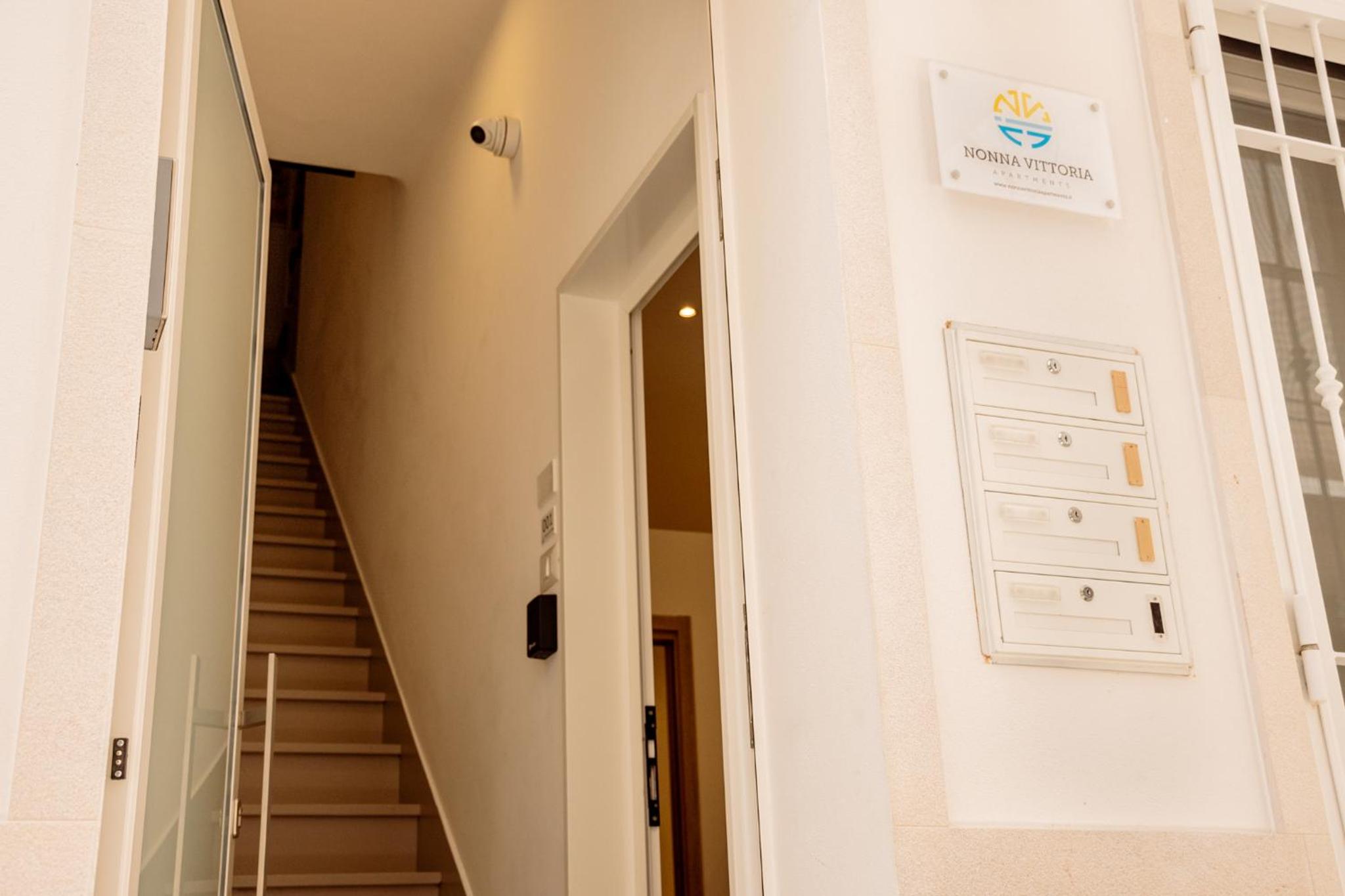 Apartment - Ground Floor - Photo 5