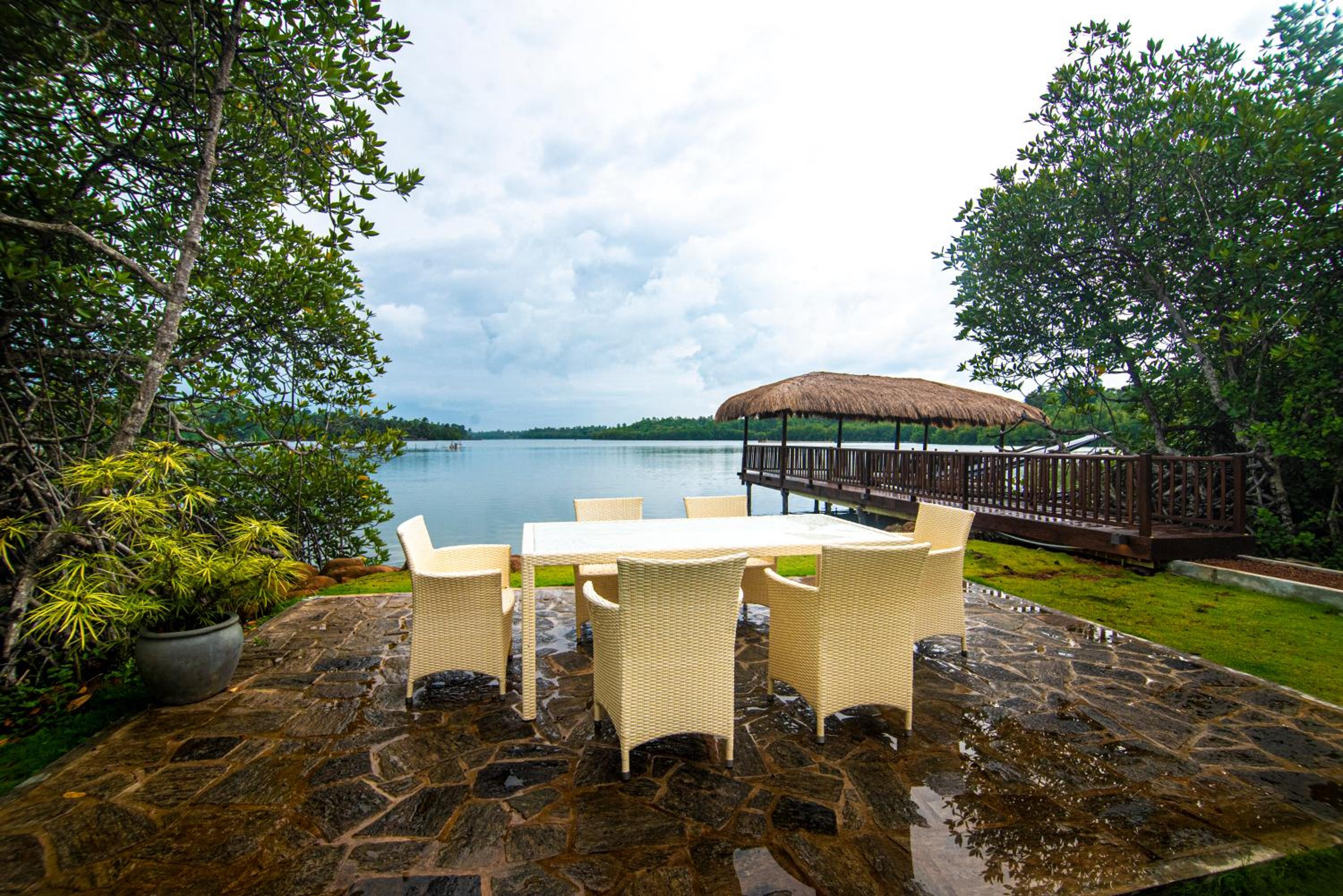 Villa photo 3
