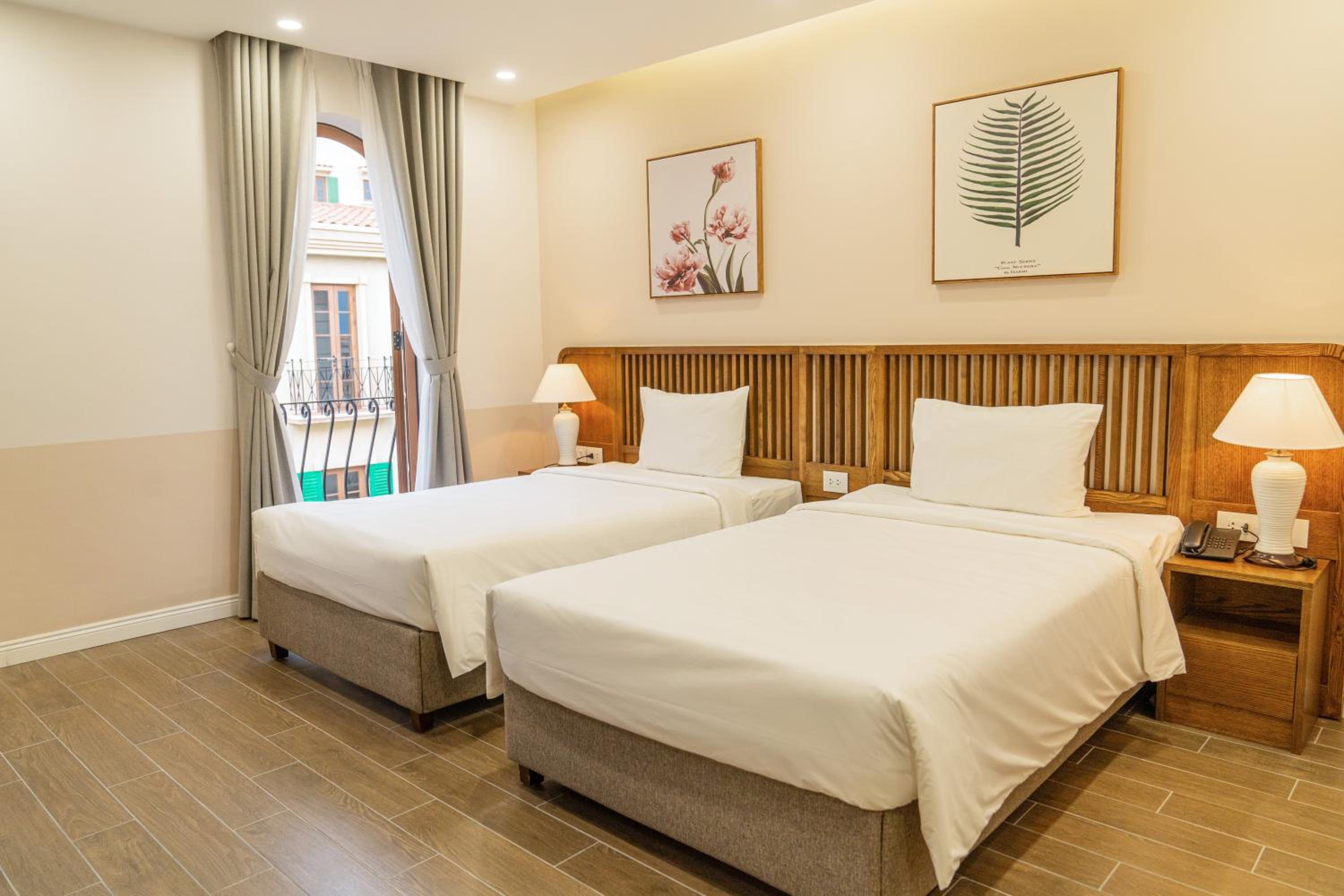 Twin Room with Balcony photo 1