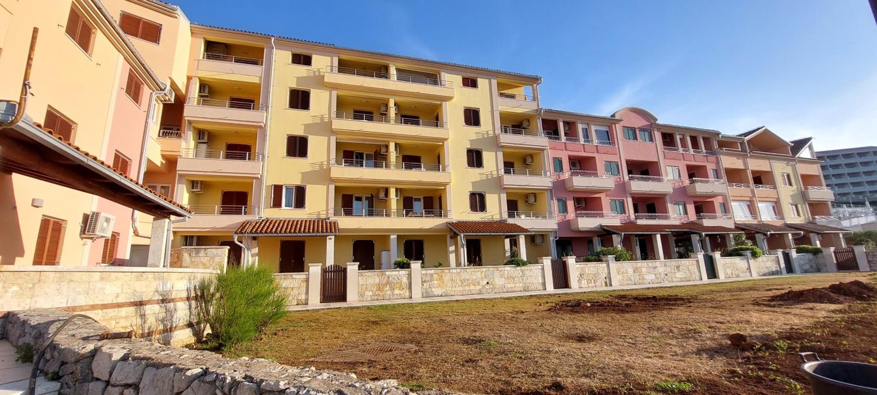 Apartment with Sea View photo 2