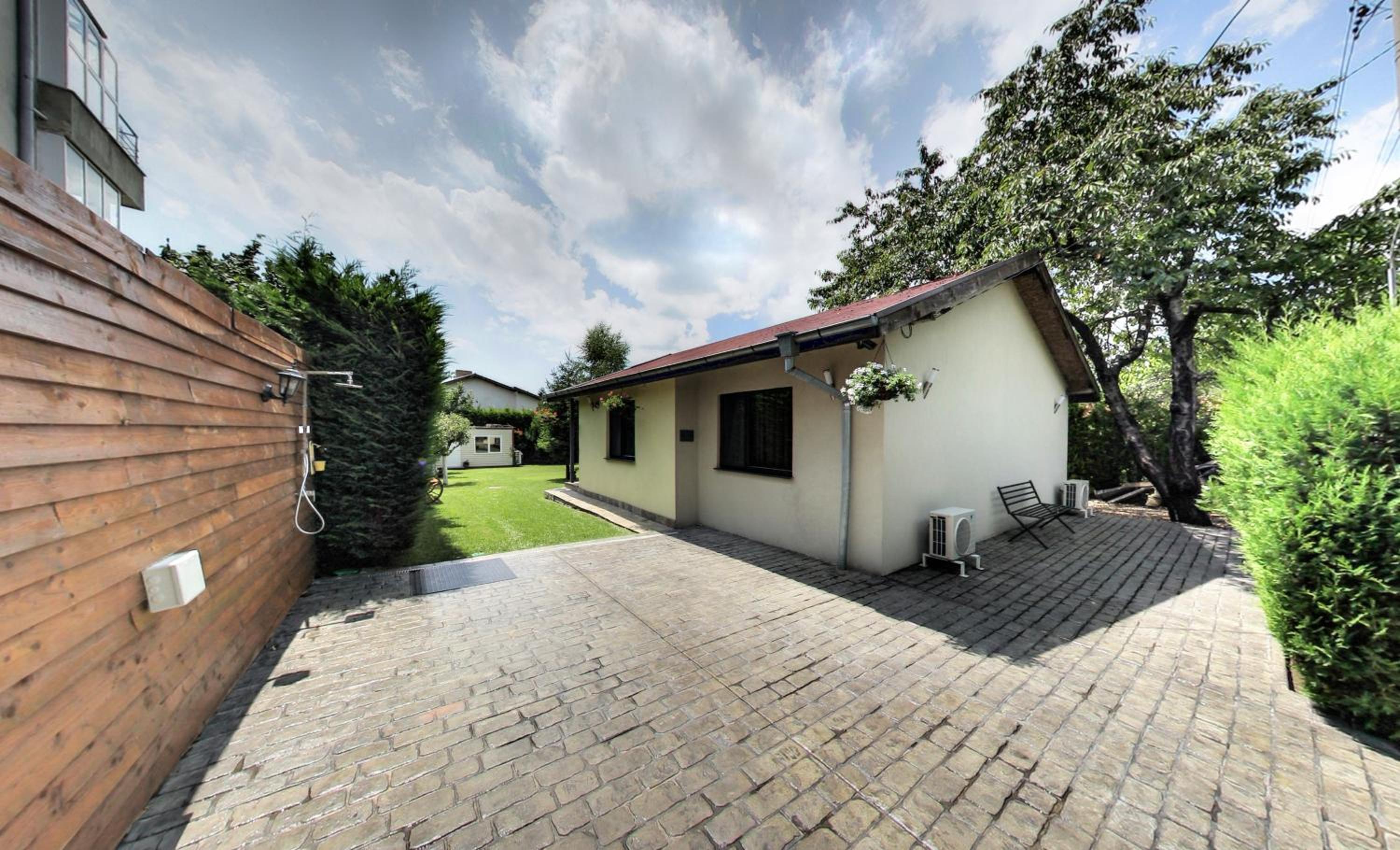 Two-Bedroom House photo 3