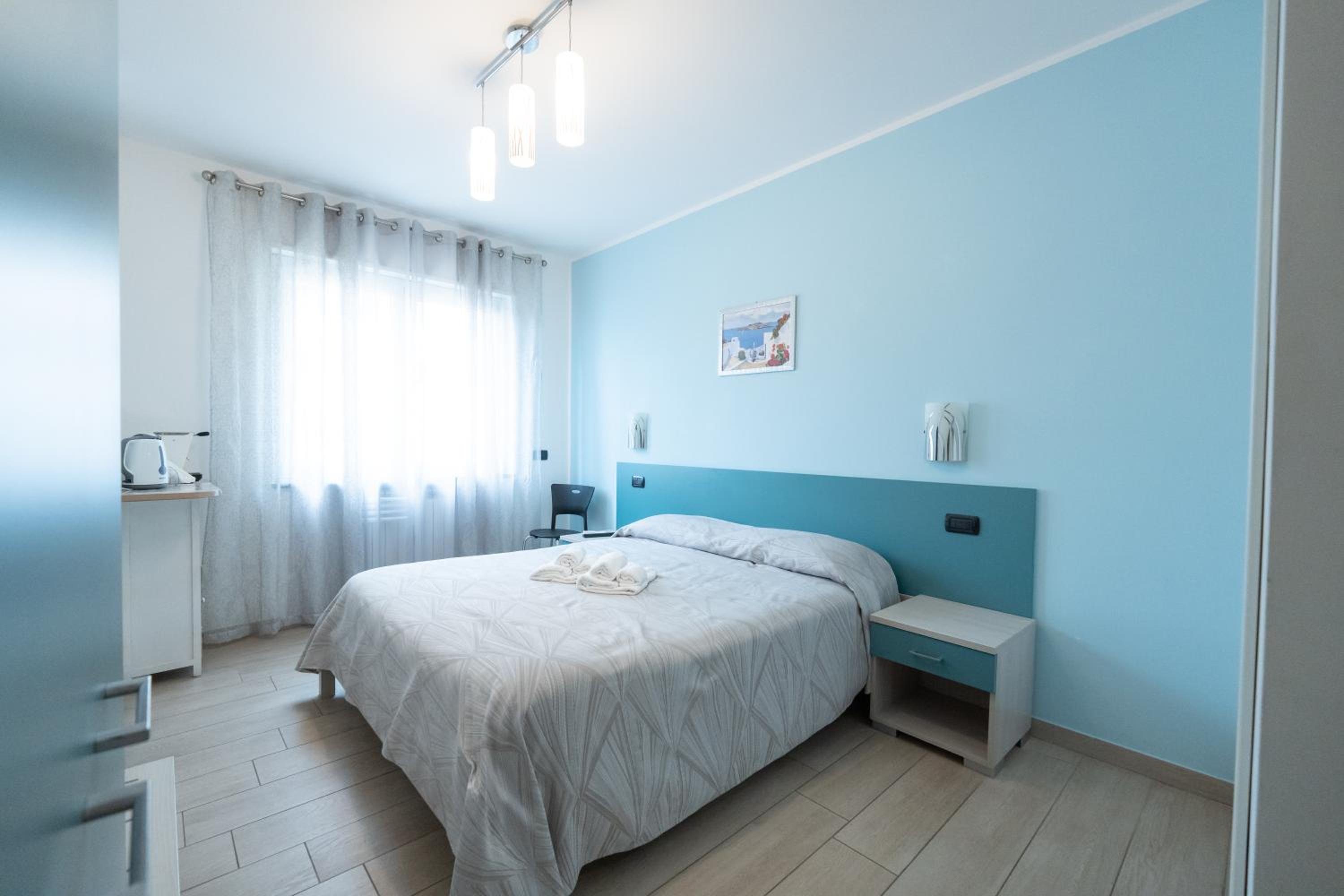 Double Room with Private Bathroom photo 3
