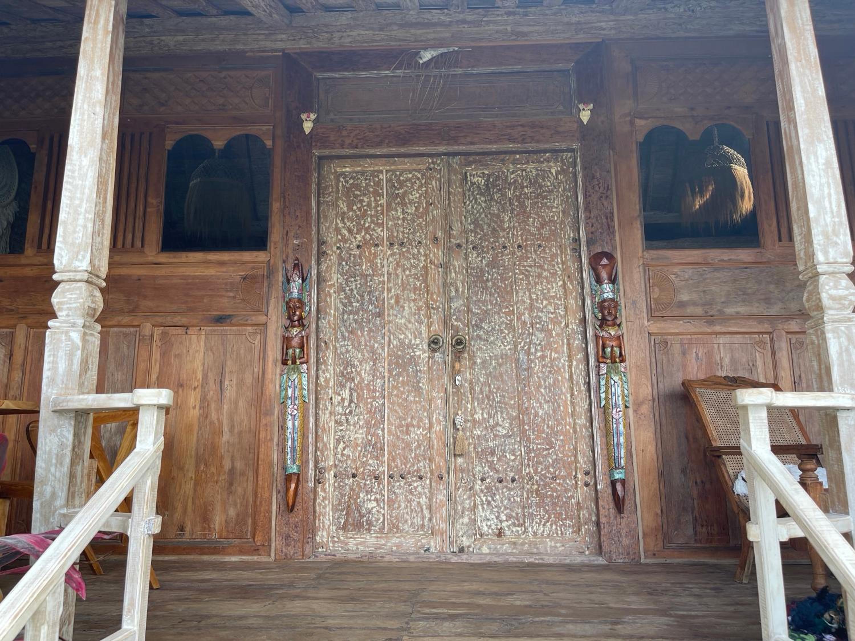 Deluxe Bungalow with Sea View - Photo 2