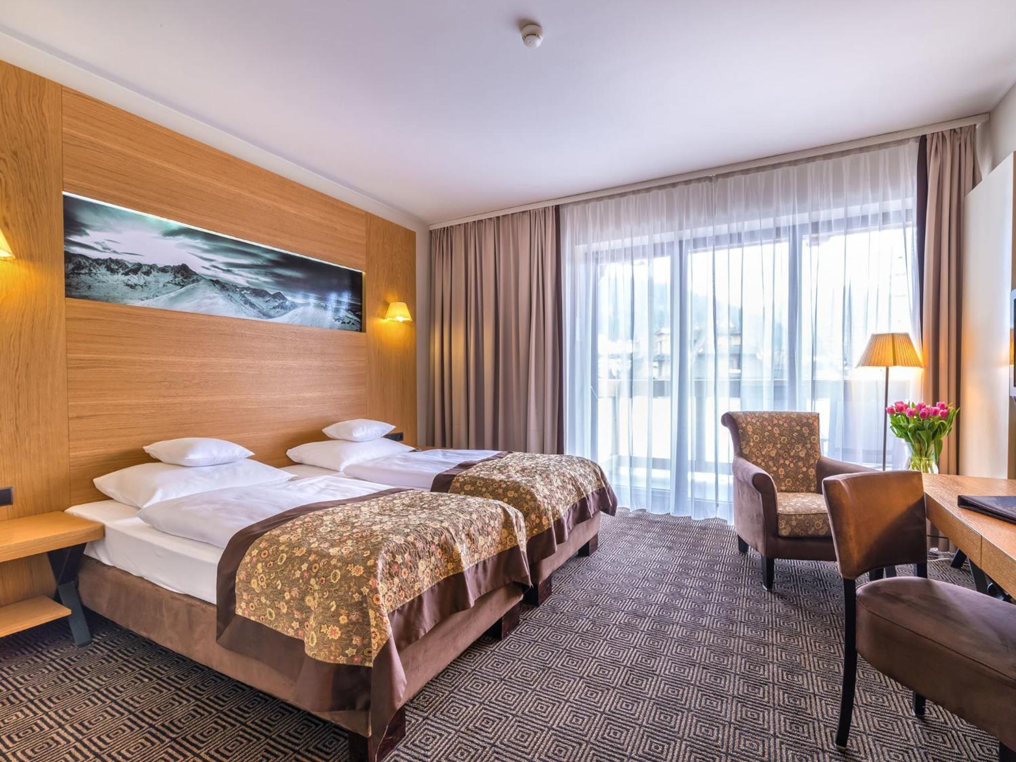 Standard Double or Twin Room with Balcony - Photo 1
