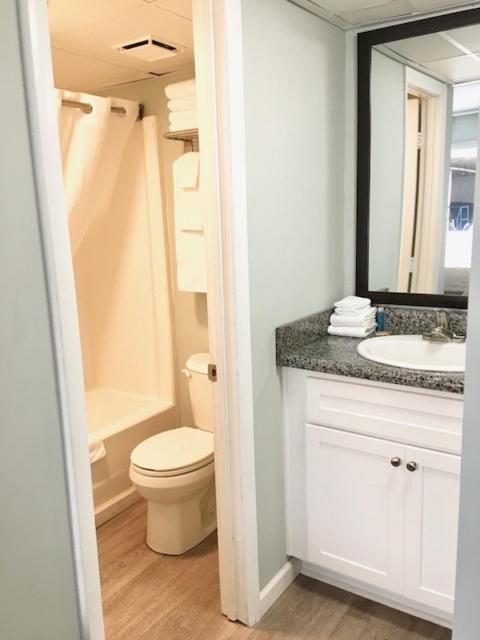 Queen Room with Two Queen Beds and Kitchenette - Photo 2