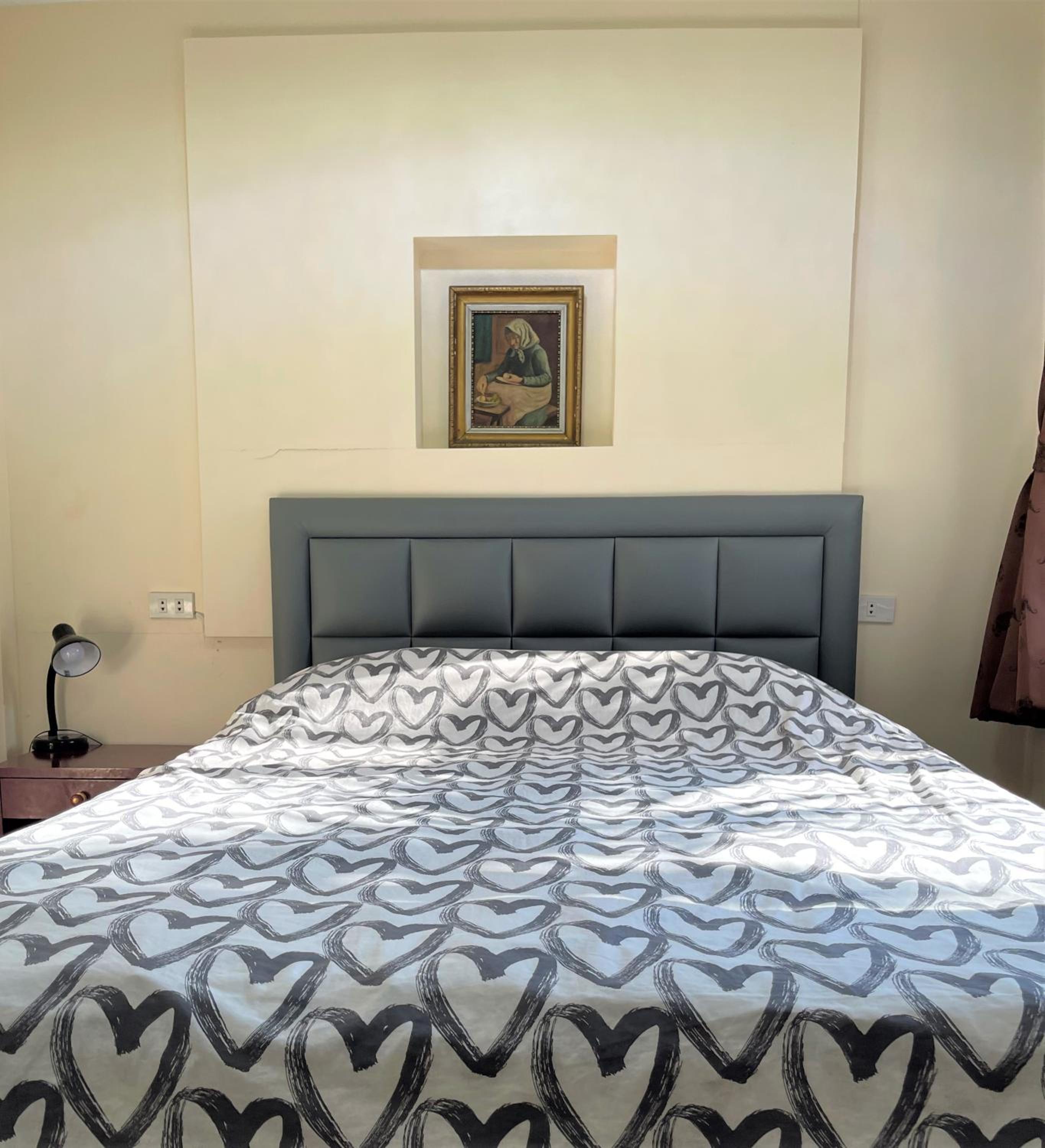Queen Room with Balcony photo 2