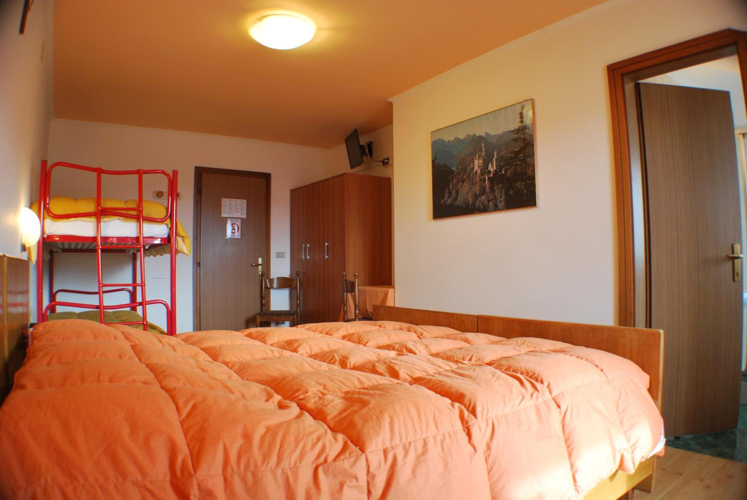 Quadruple Room With Balcony photo 1