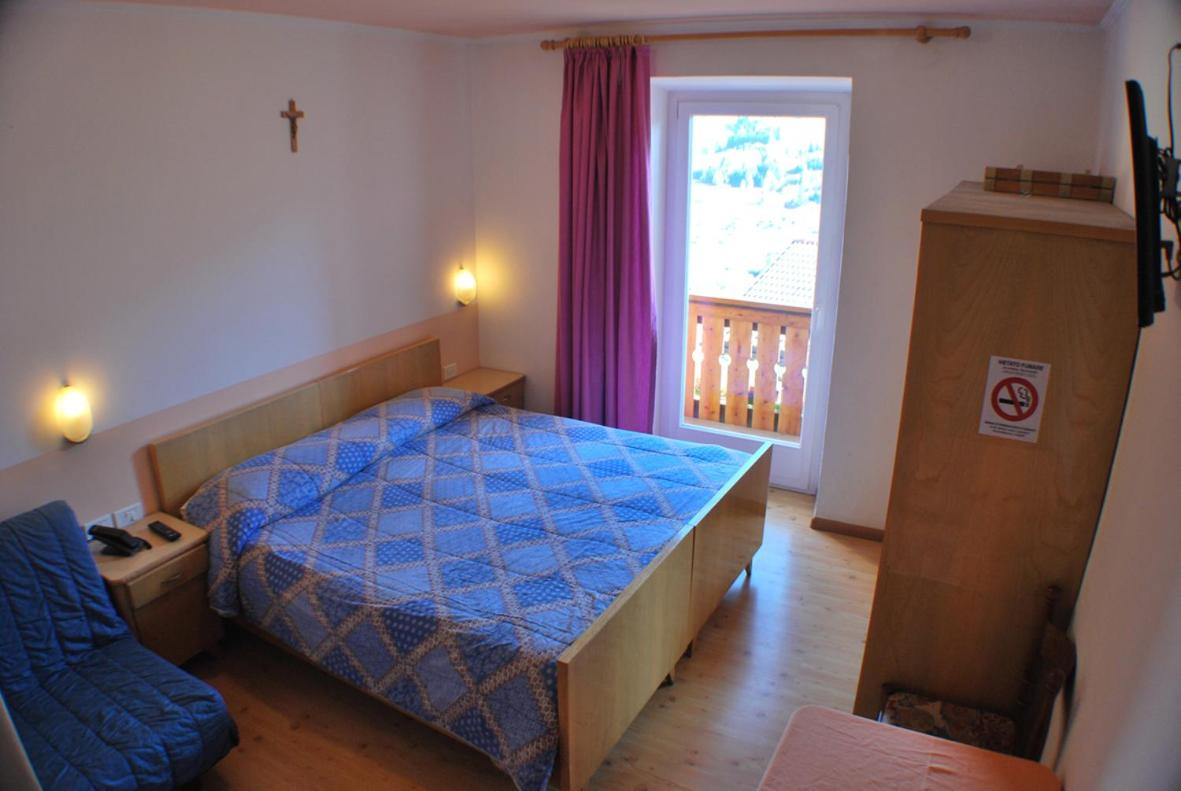 Double Or Twin Room With Balcony photo 3
