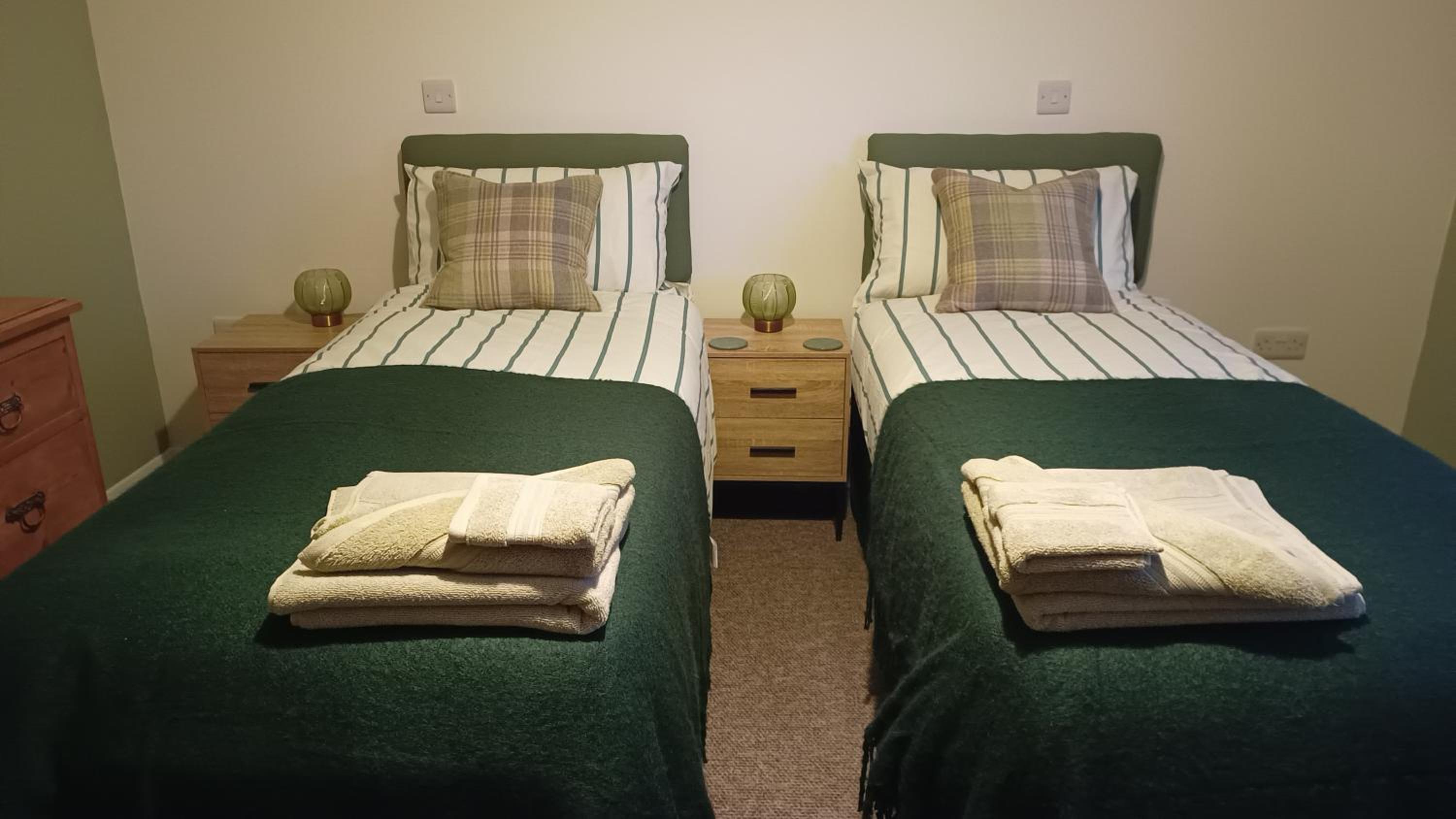 Double or Twin Room with Garden View photo 2