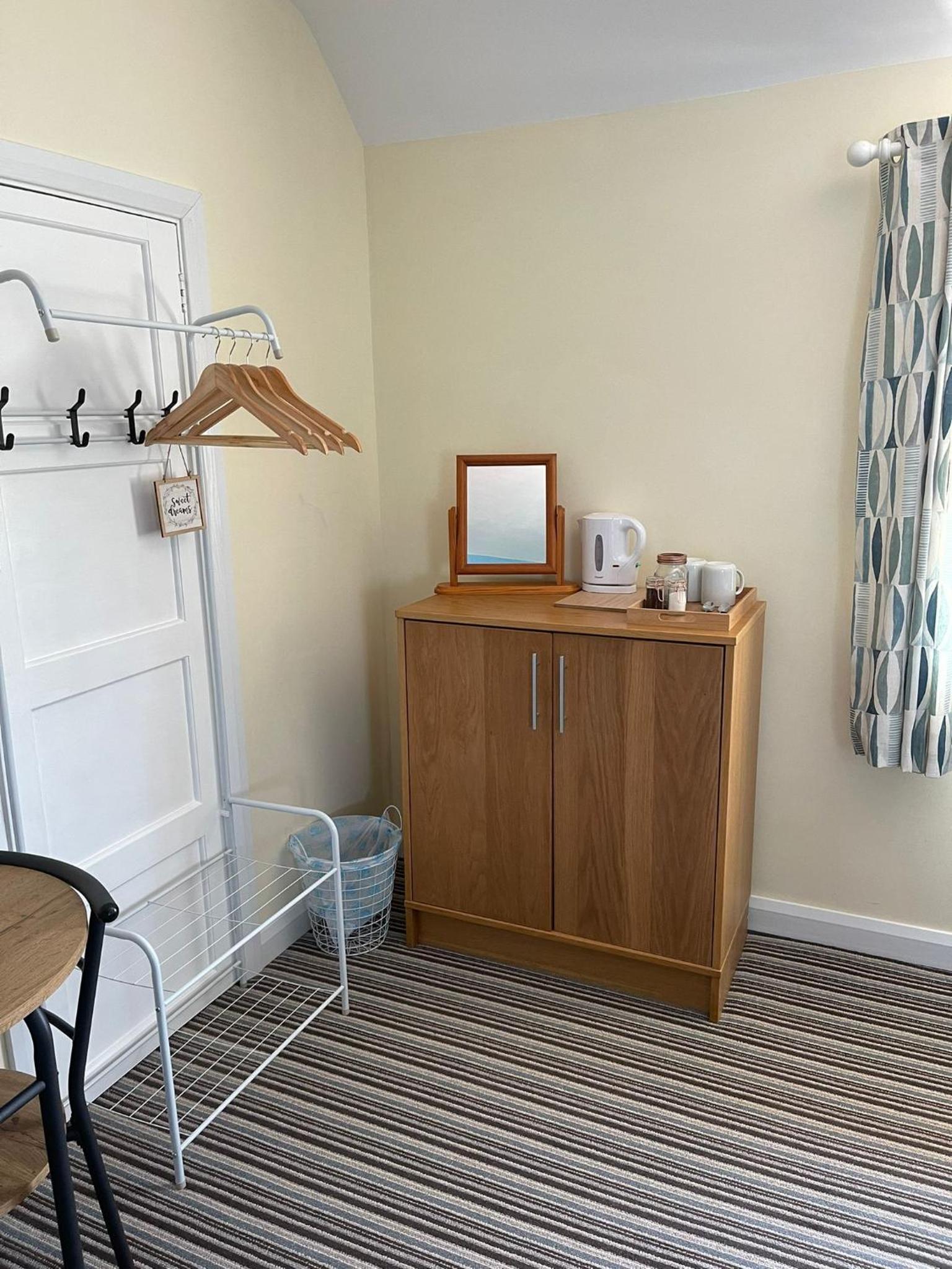 Large Double or Twin Room