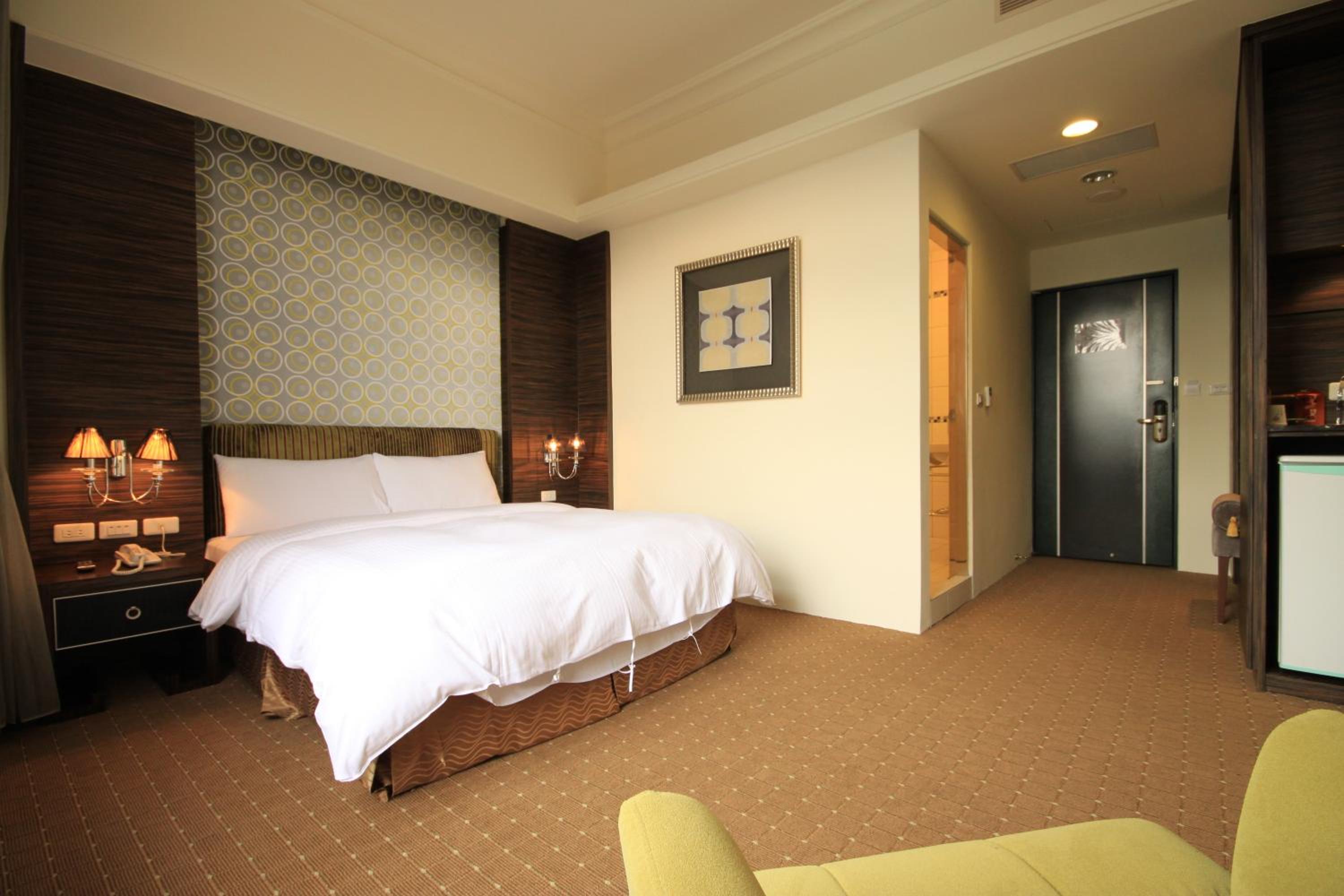 Deluxe Double Room photo 2