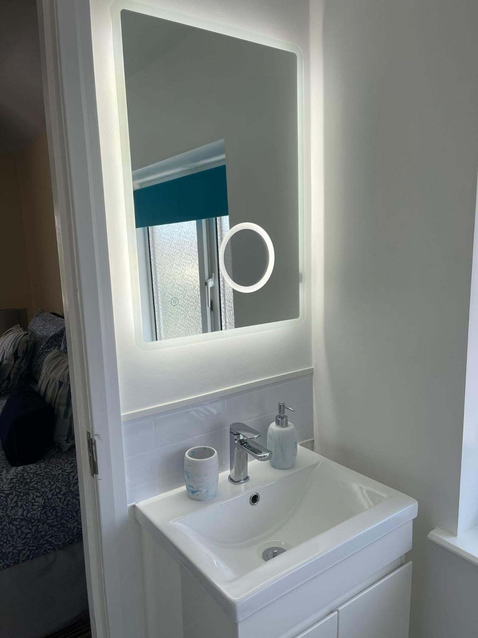Large Double or Twin Room photo 3