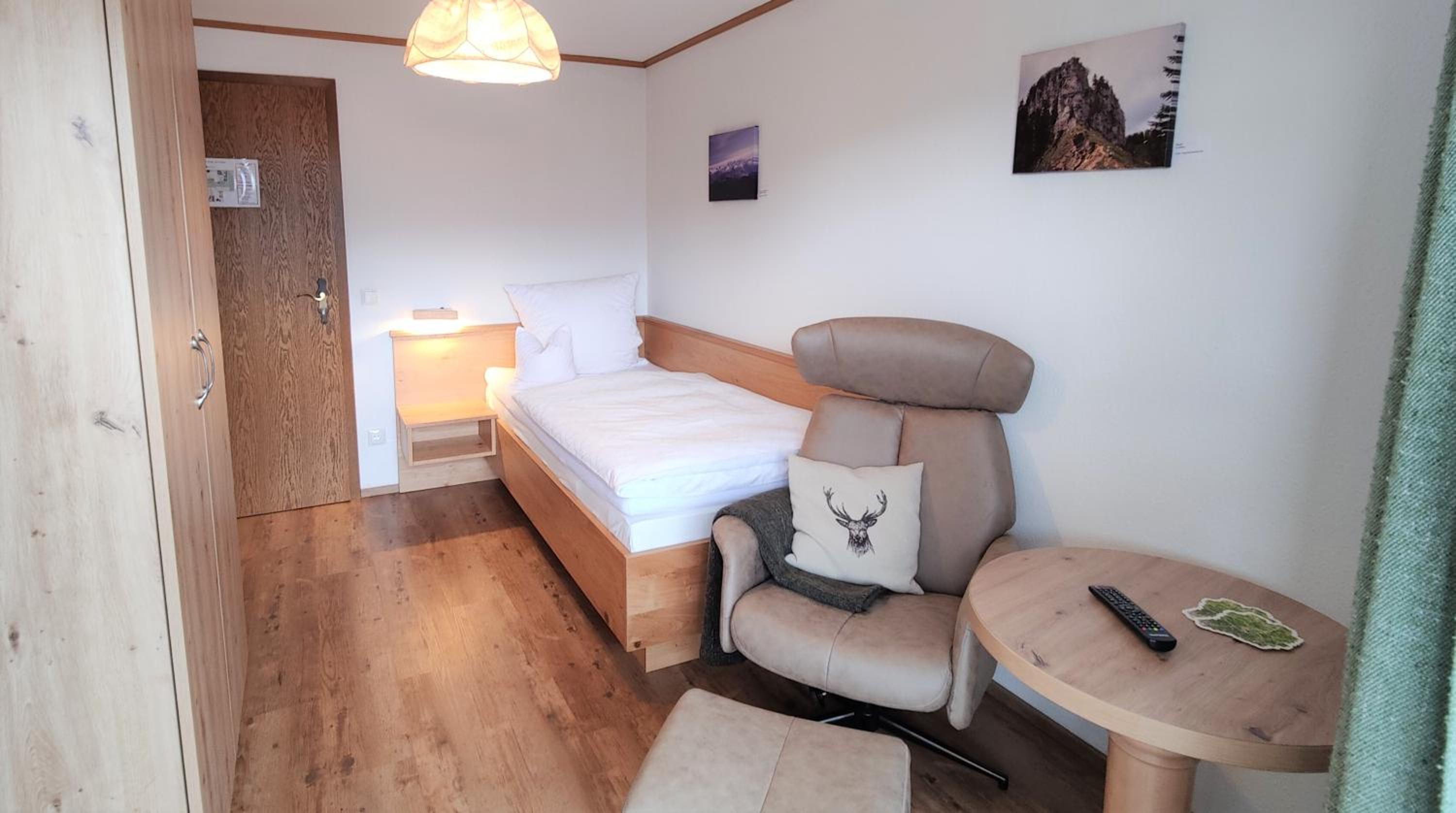 Single Room with Balcony photo 1
