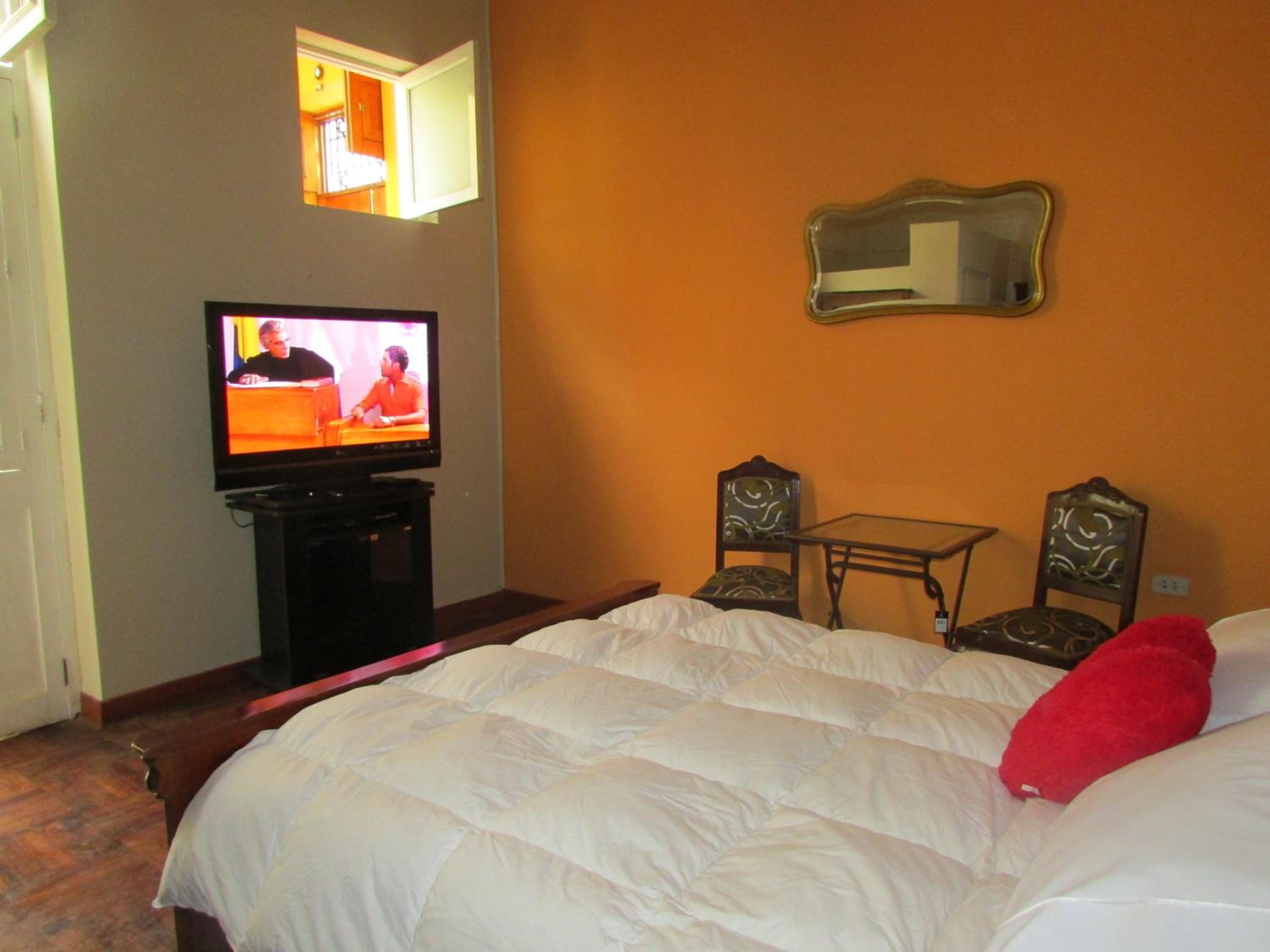 Single Room with Private Bathroom photo 1