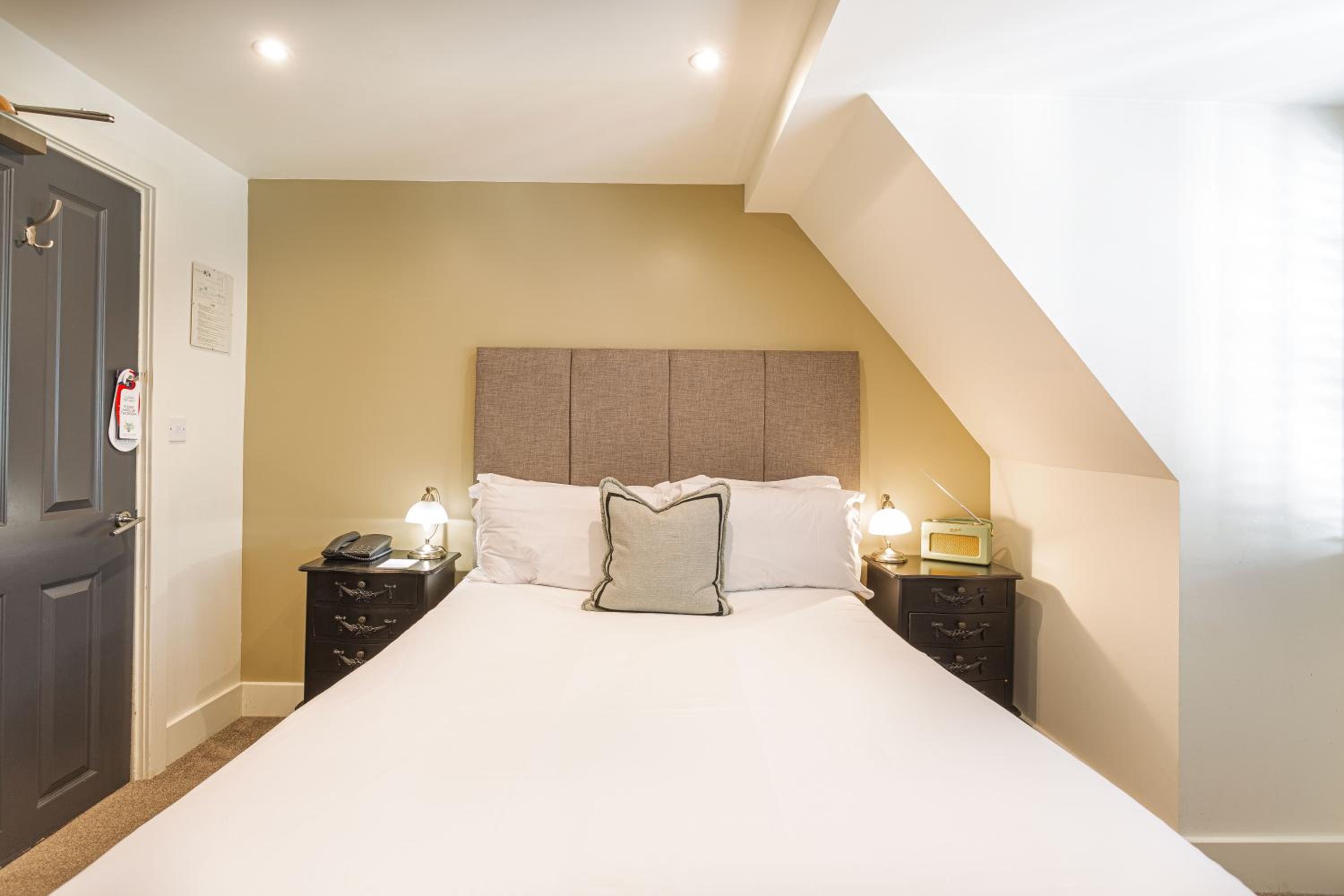 Small Double Room photo 3