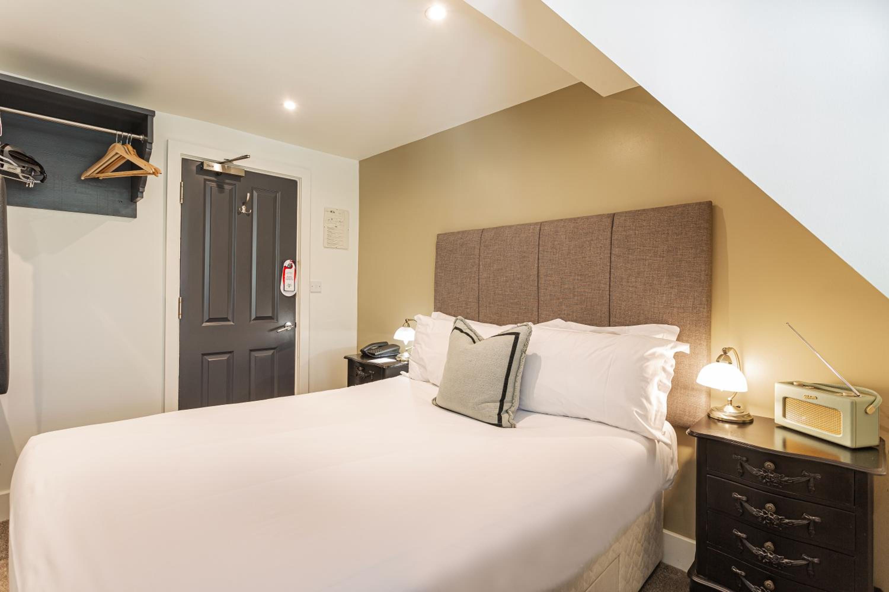 Small Double Room photo 2