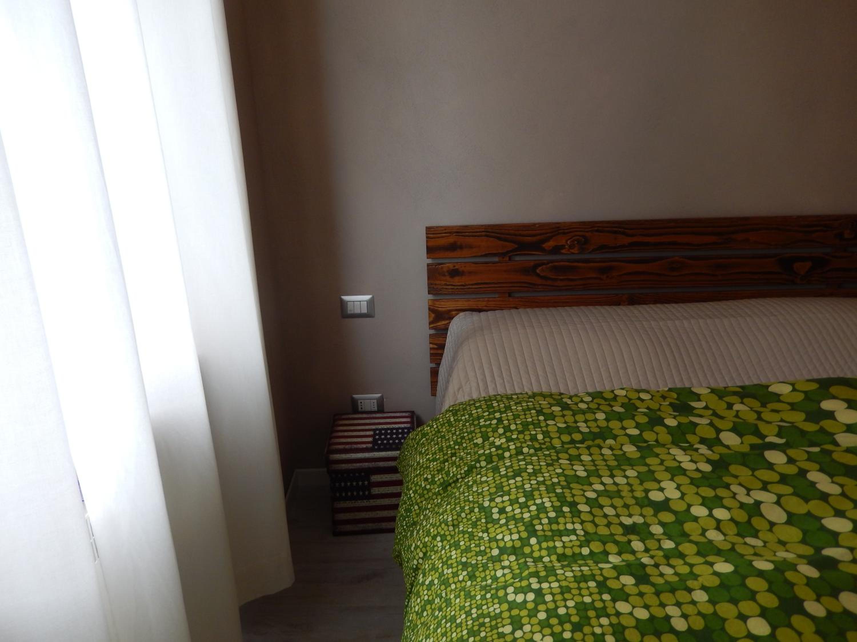 Queen Room with Sea View - Photo 4