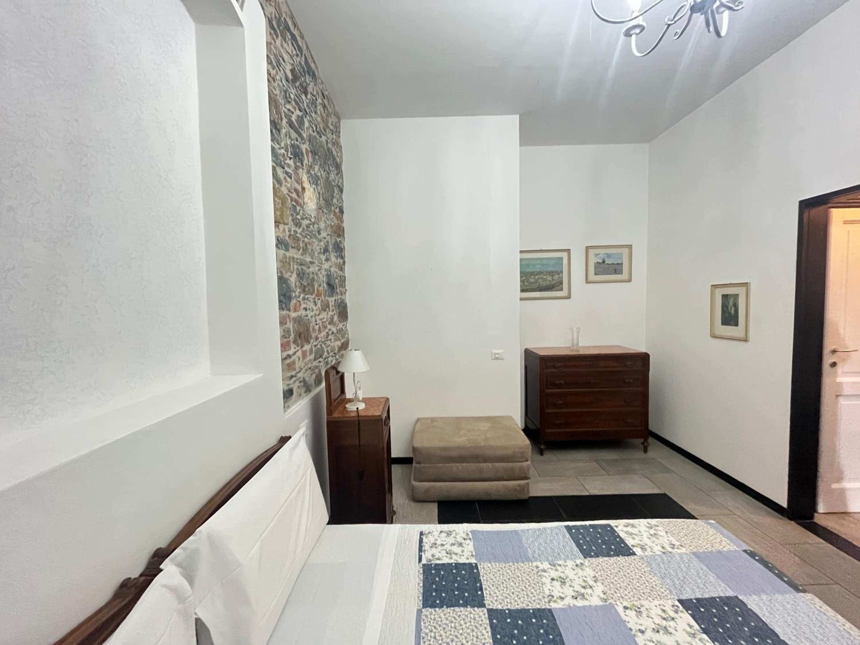 Double Room with Private Bathroom photo 3