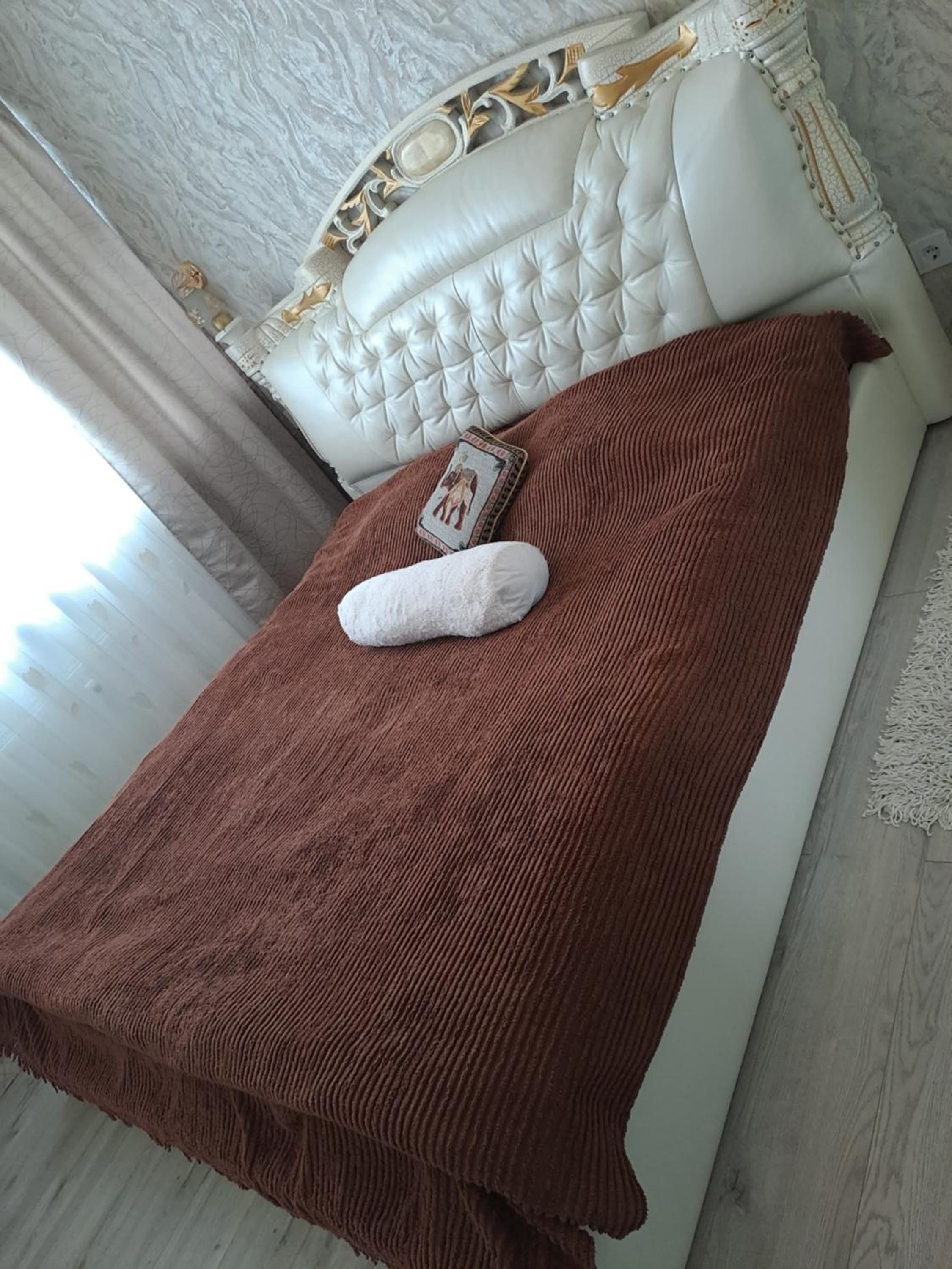 One-Bedroom Apartment - Photo 8