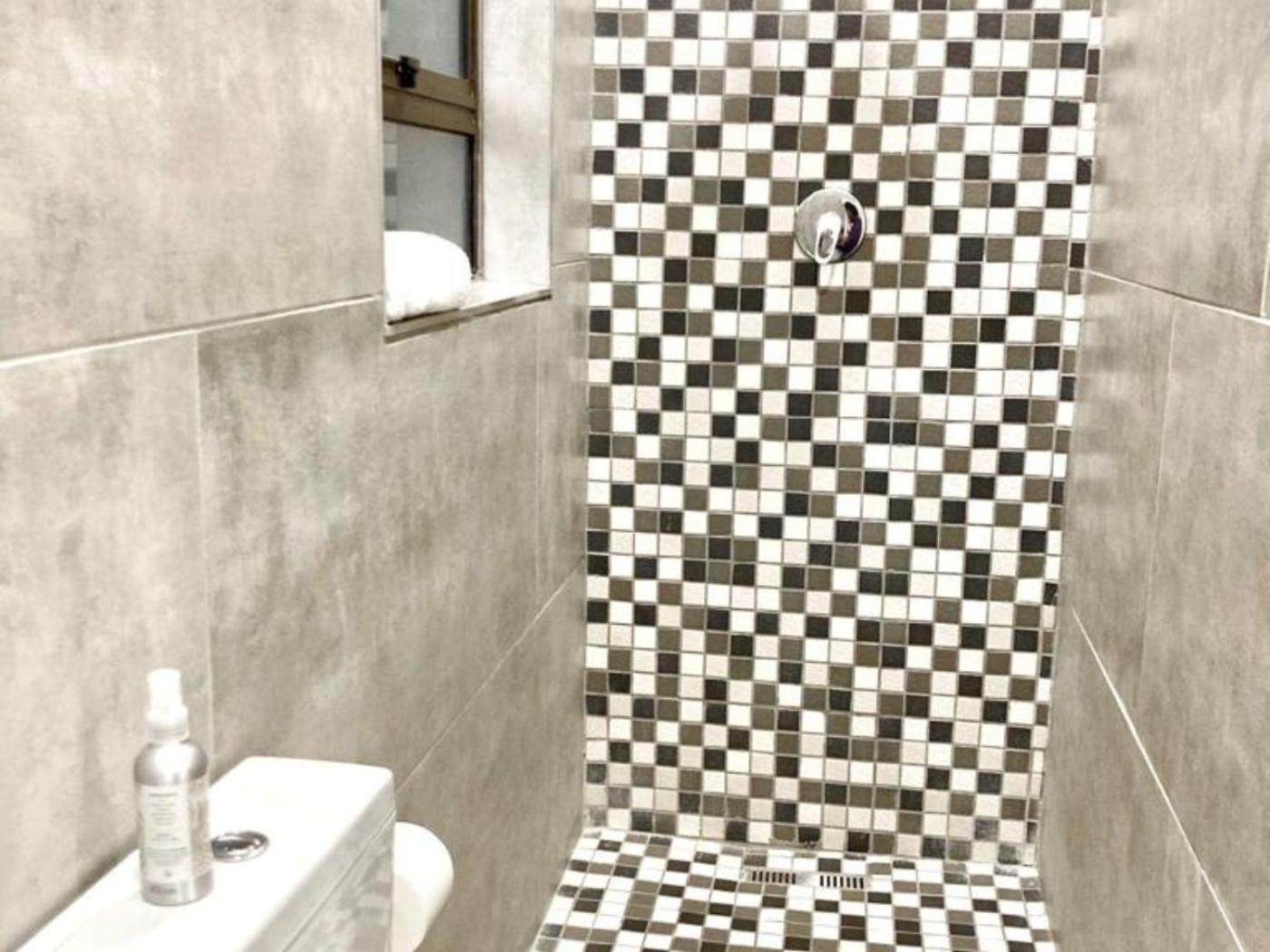 Deluxe Double Room with Shower photo 3