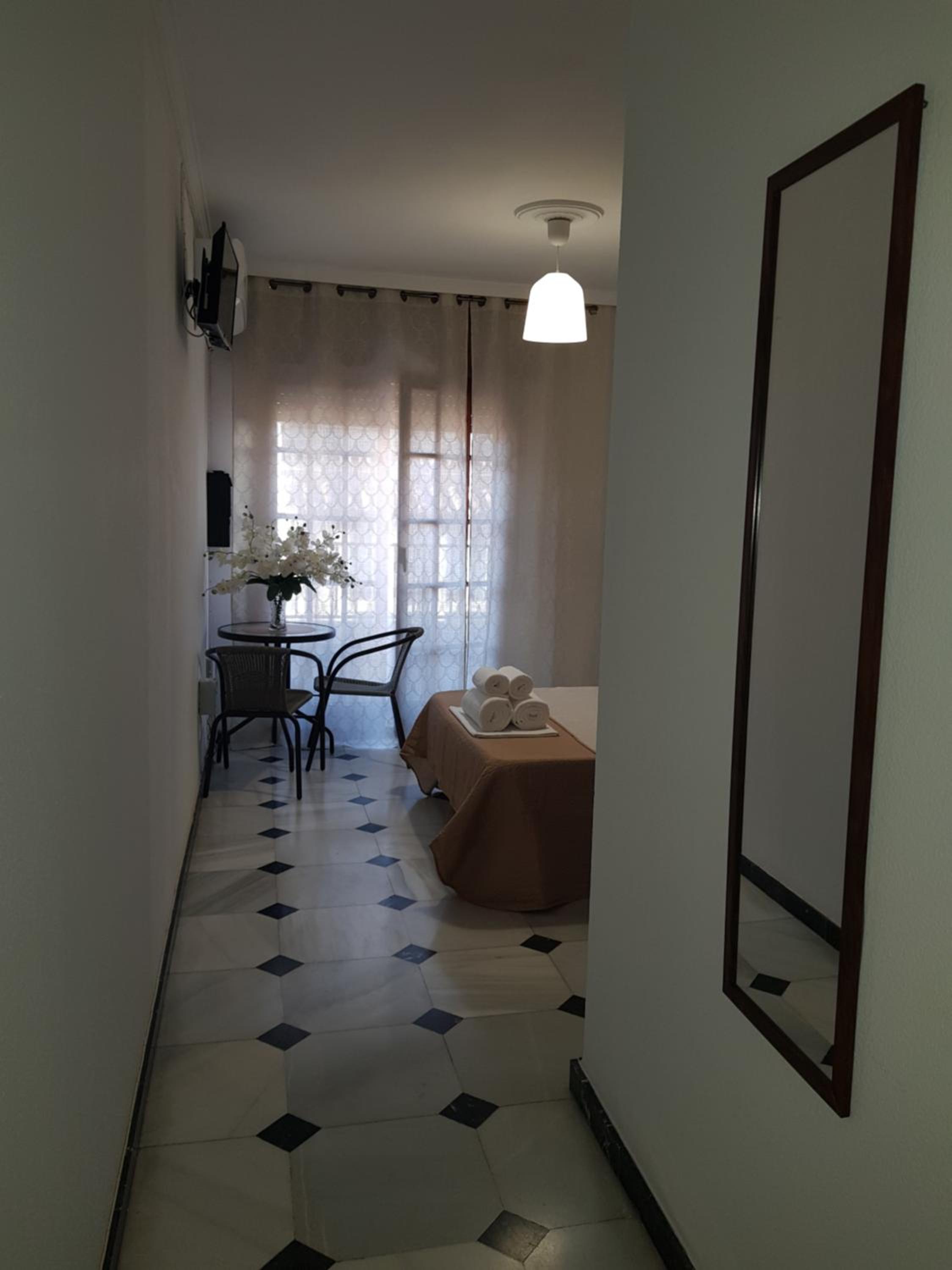 Habitación Doble con Baño Privado