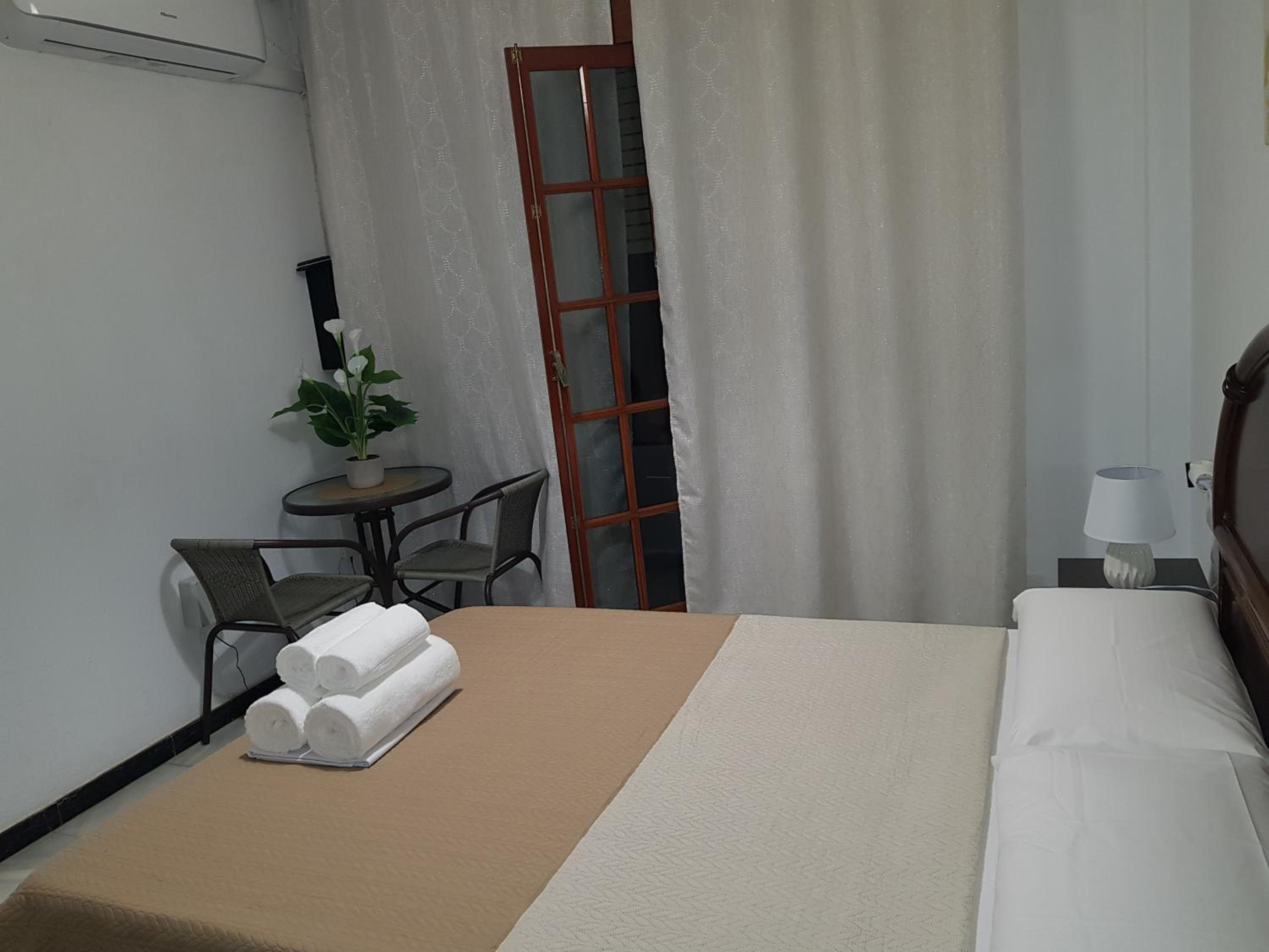 Habitación doble con baño compartido