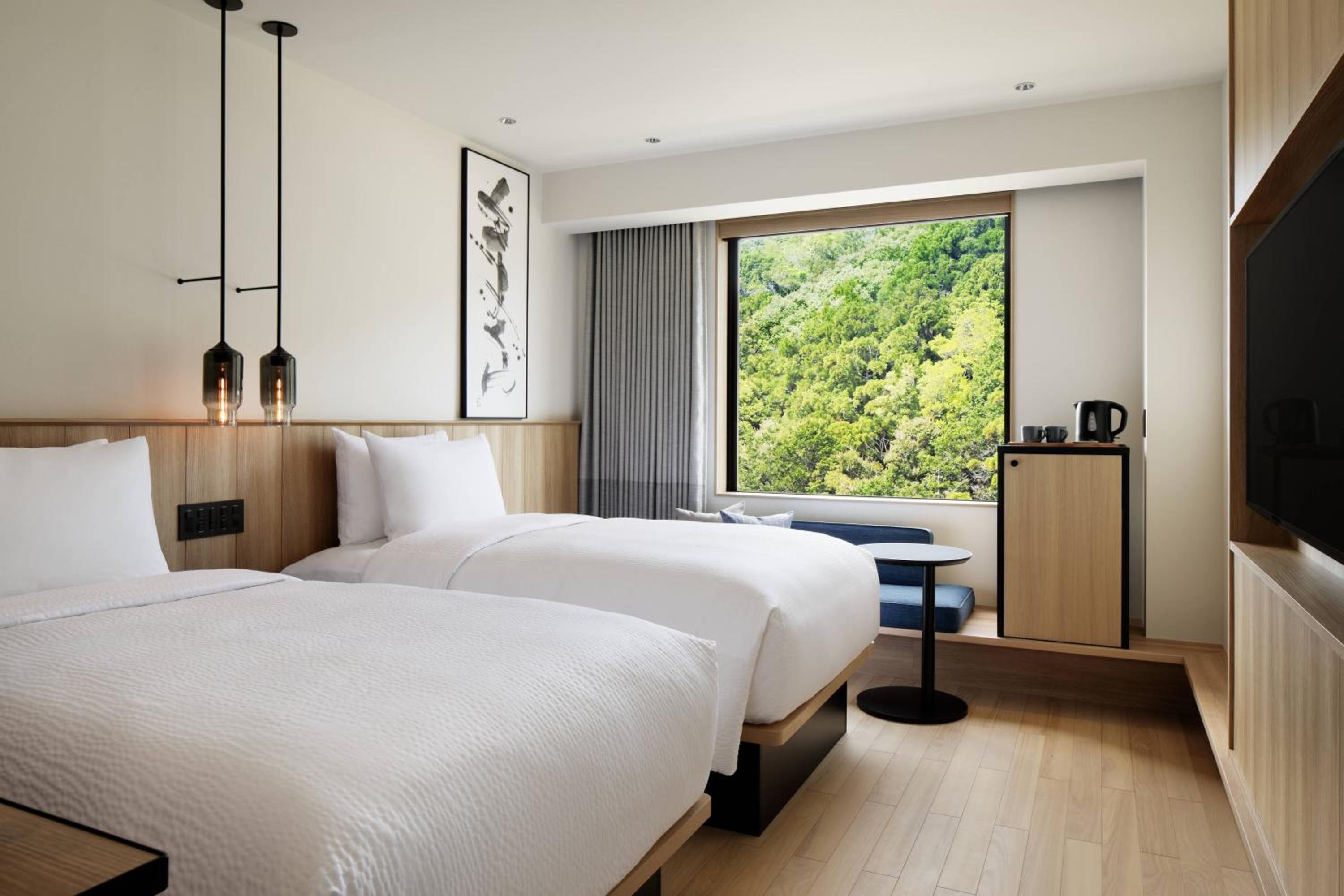 Twin Room - Photo 1