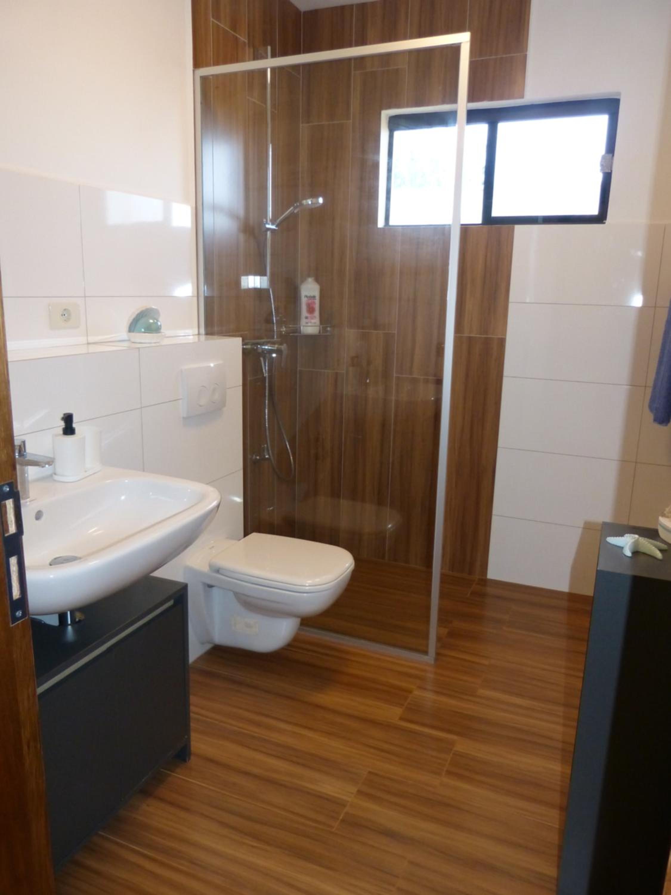 Three-Bedroom House photo 2