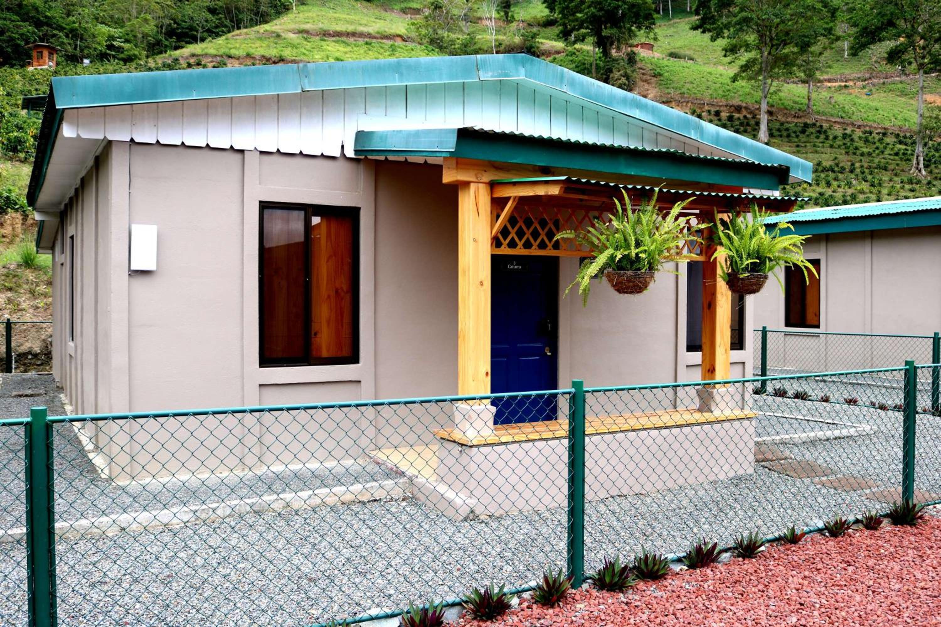Villa photo 2