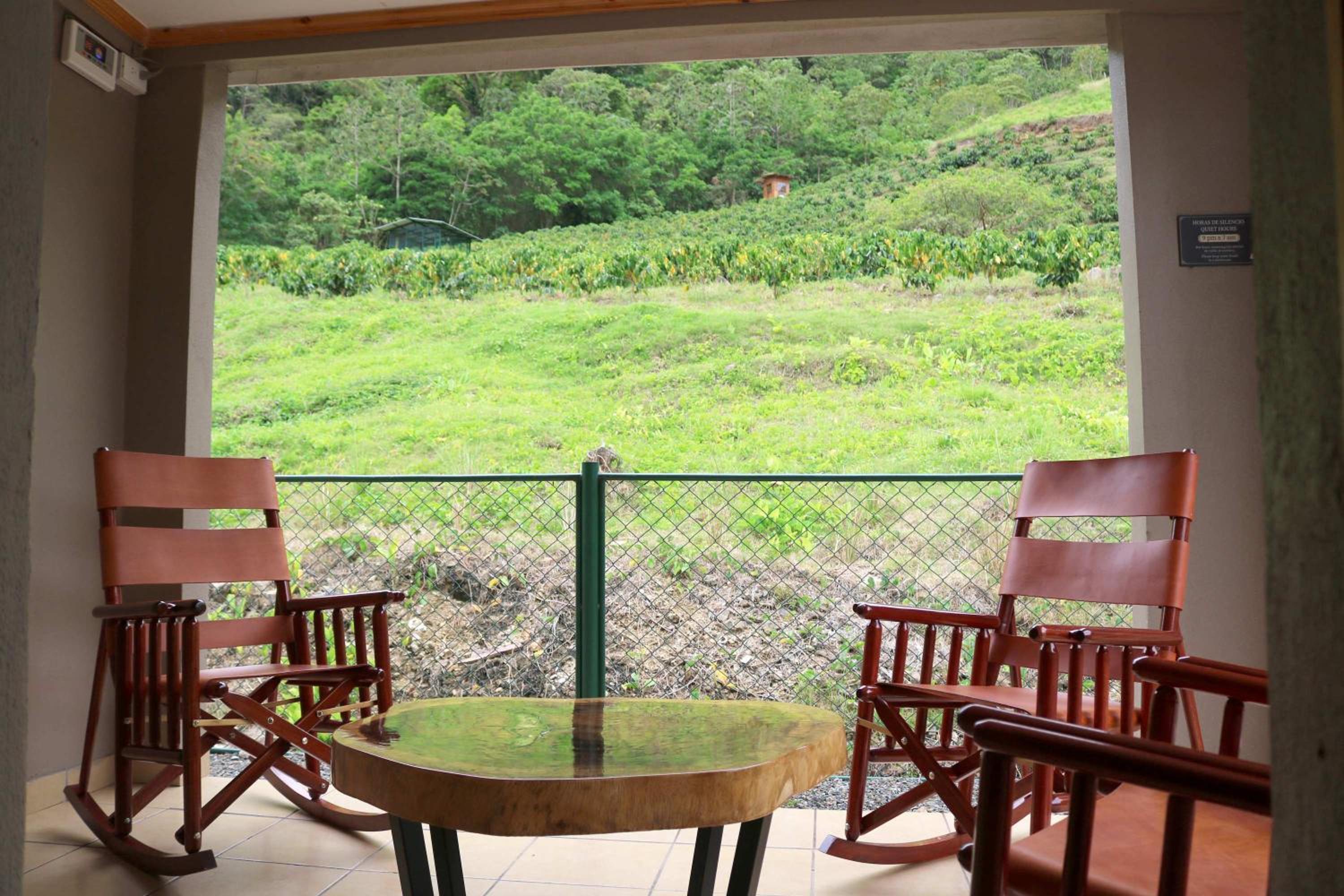 Villa photo 2