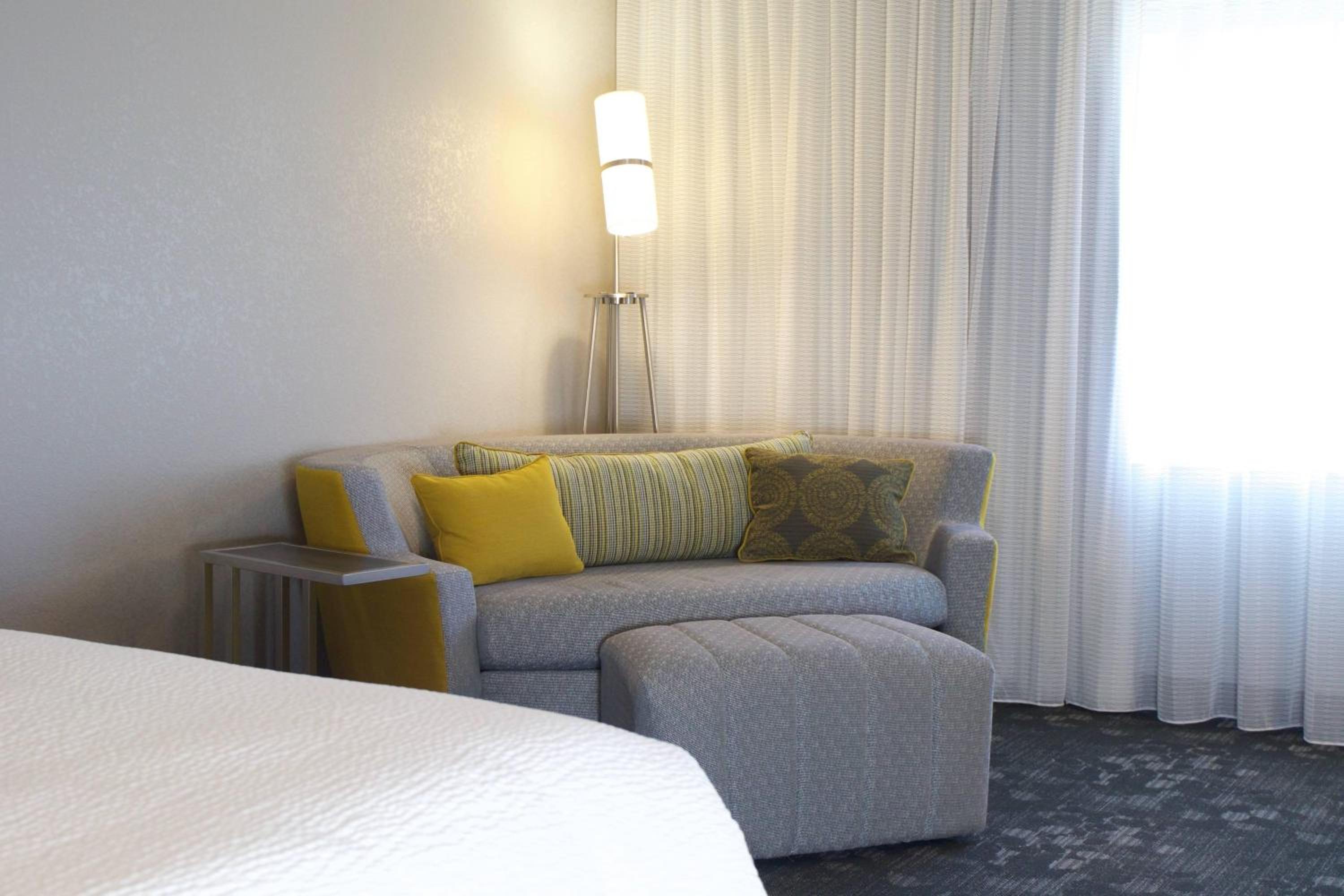 King Room with Sofa Bed and Roll-in Shower - Mobility and Hearing Accessible photo 3
