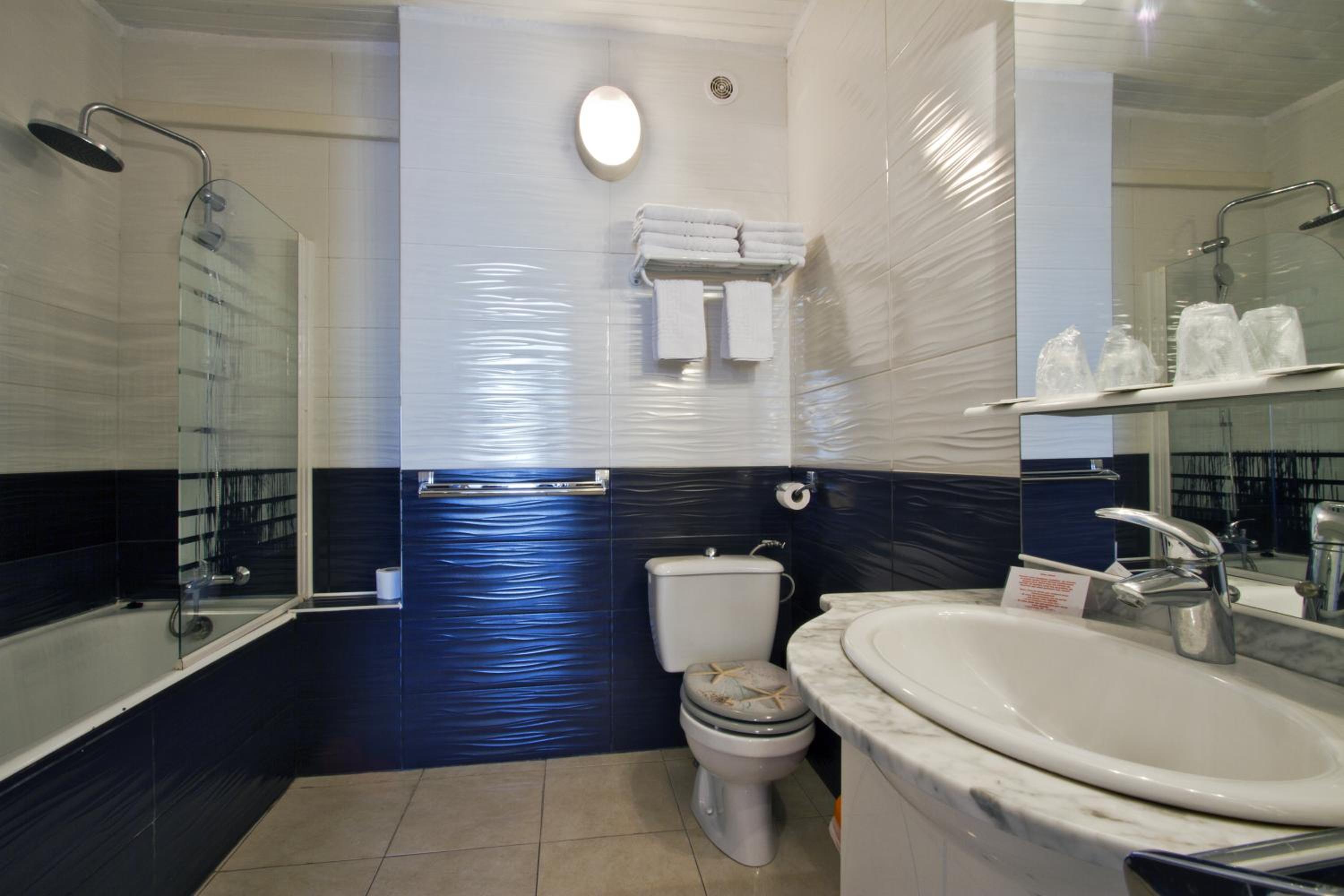 Family Suite with Sea View photo 3