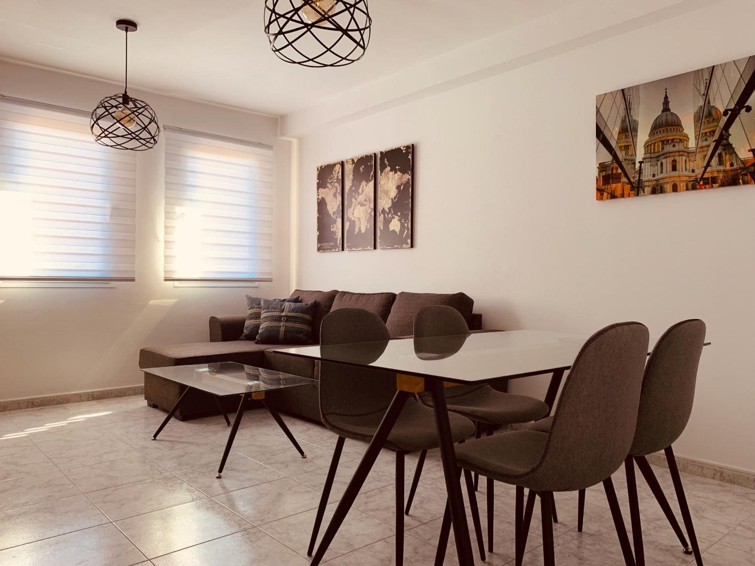 Three-Bedroom Apartment photo 2