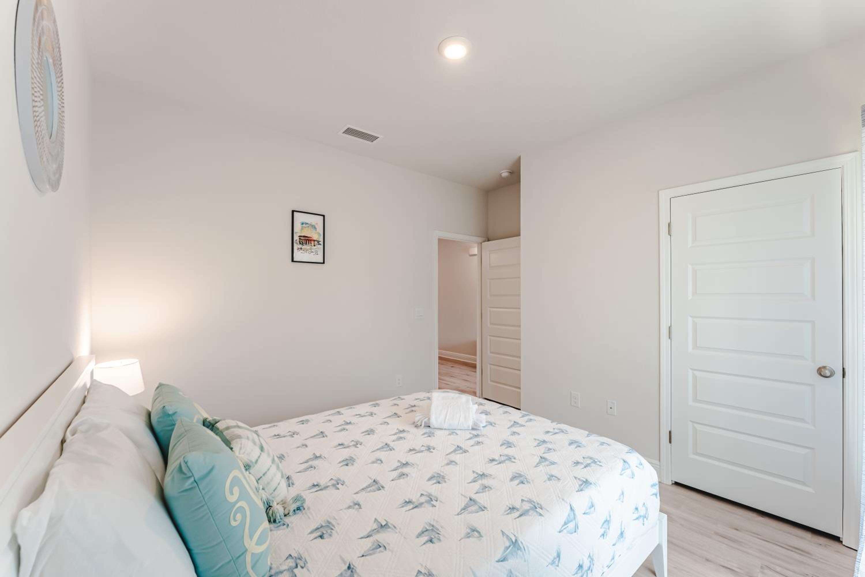 Four-Bedroom House photo 1