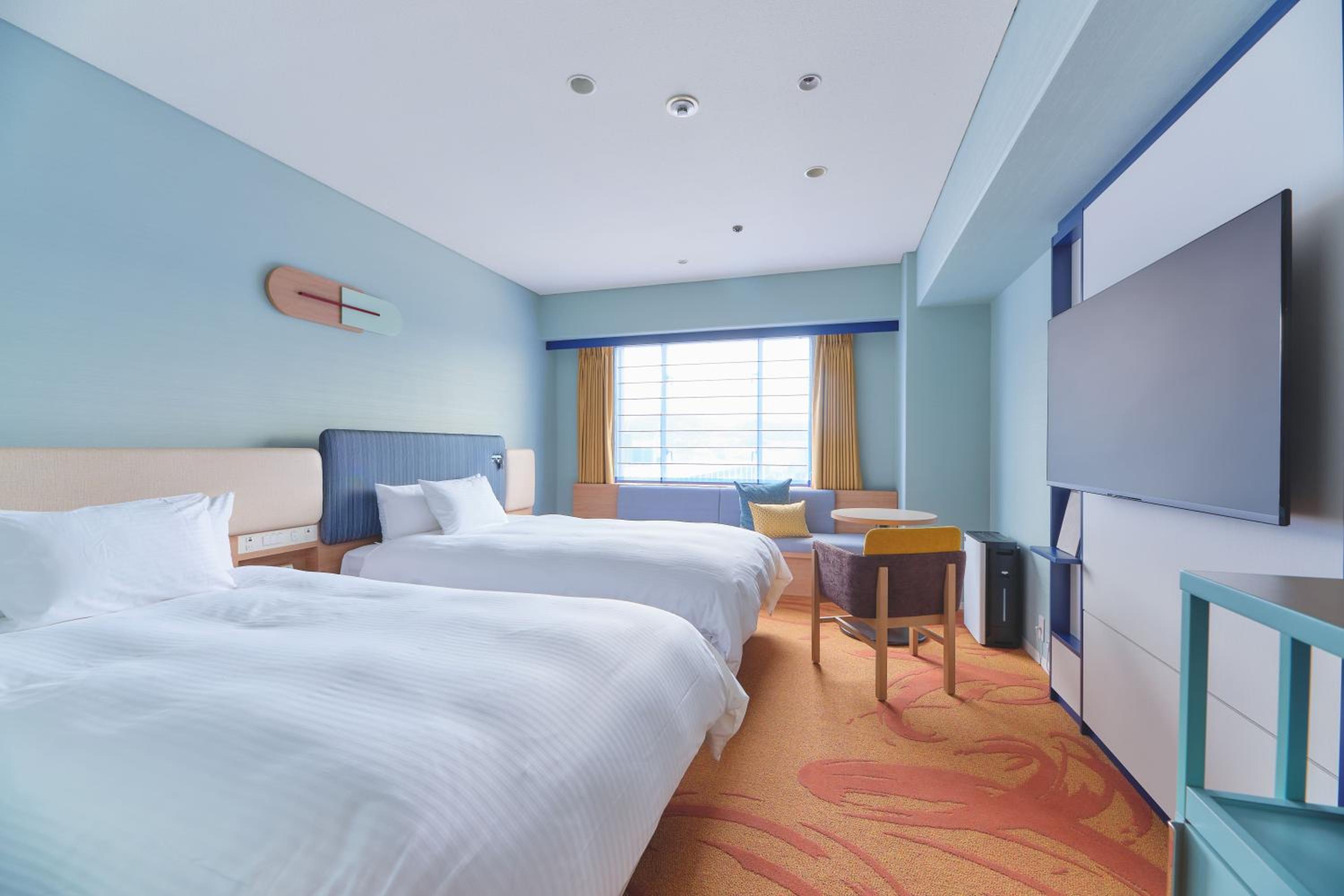 Twin Room - Main Building Premium Floor - Non-Smoking - Photo 1