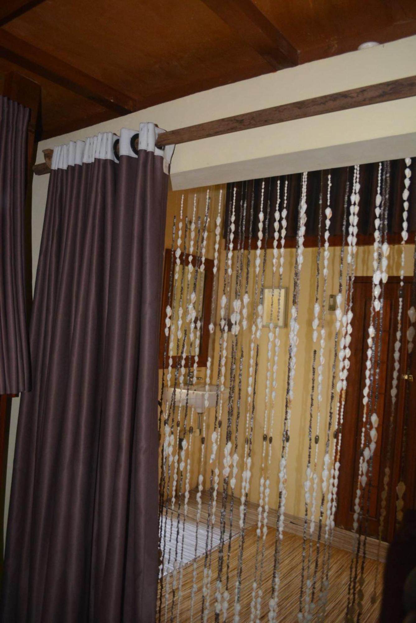 Bed in 4-Bed Female Dormitory Room photo 3