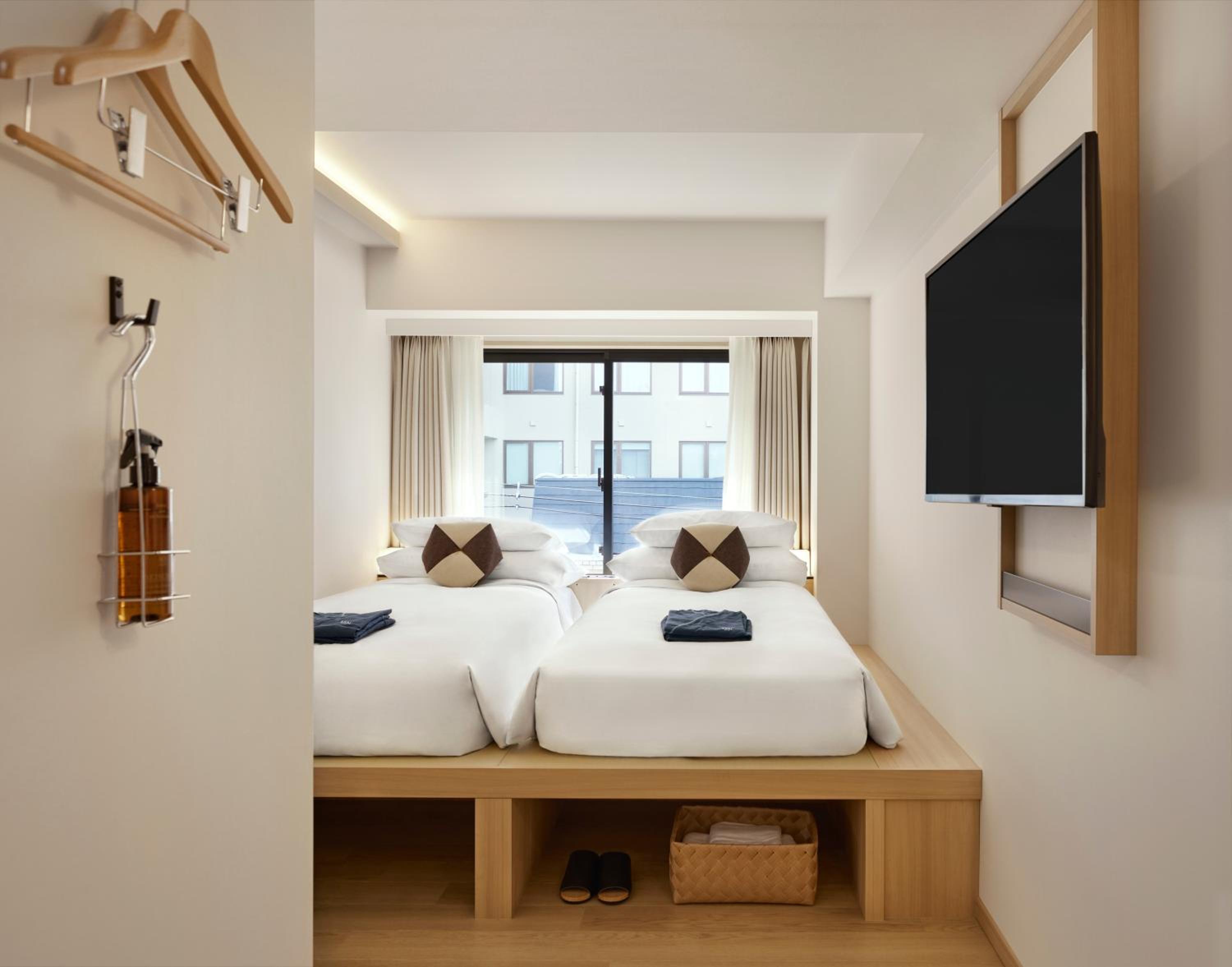 Comfy Twin Room  - Photo 8