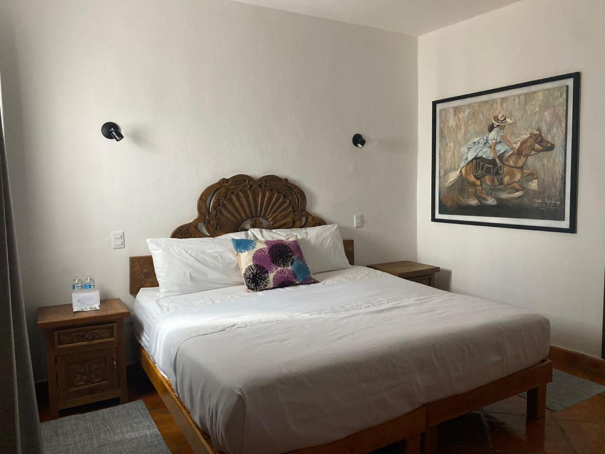 Deluxe Queen Room photo 3