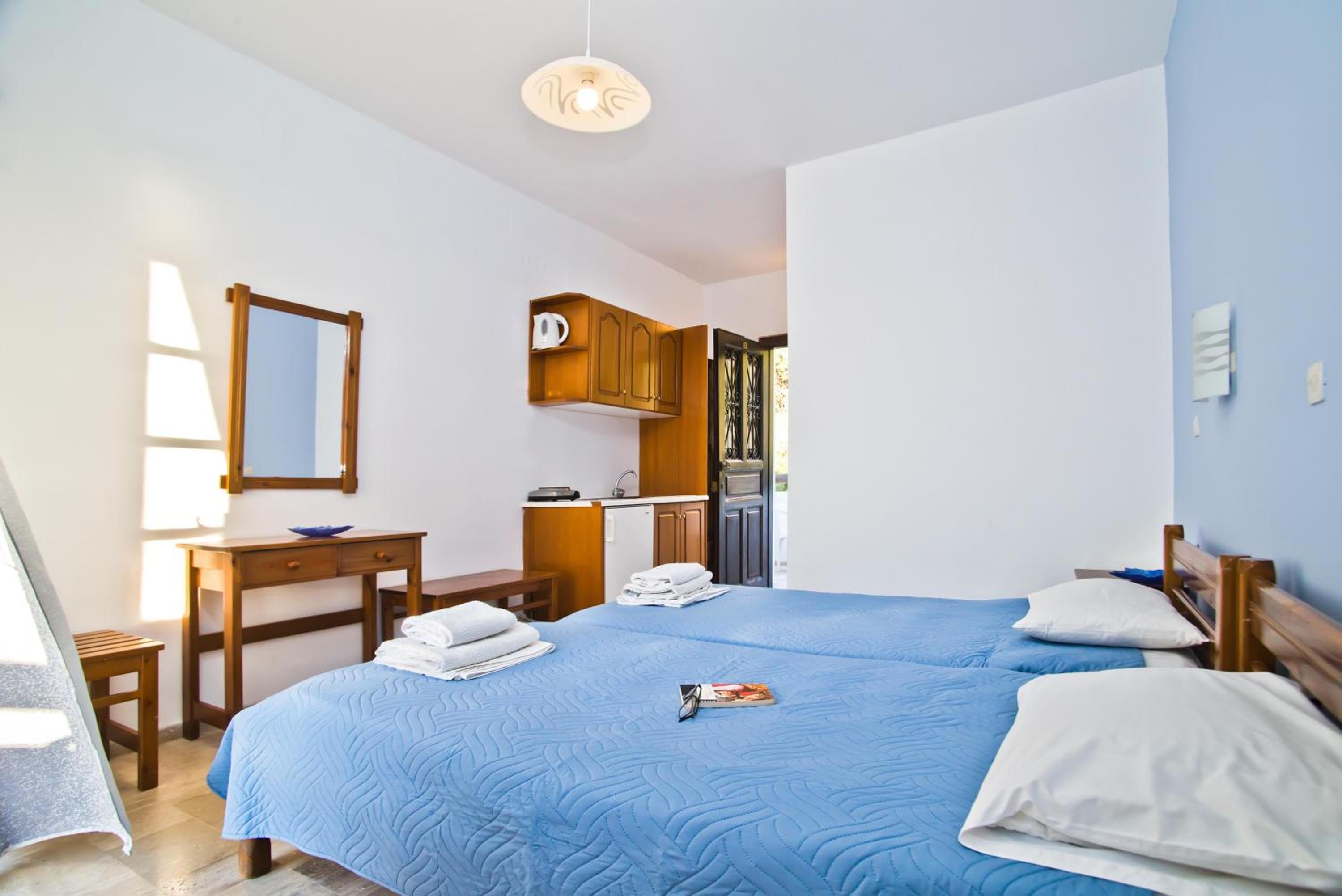 Studio with Sea View - Photo 22