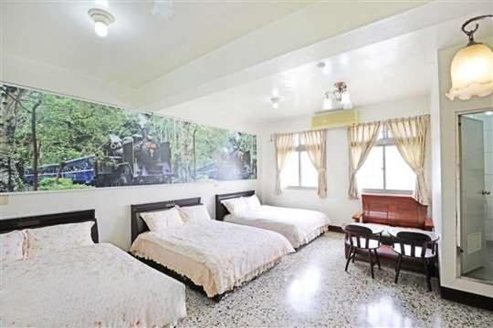 Family Room With Bathroom photo 1