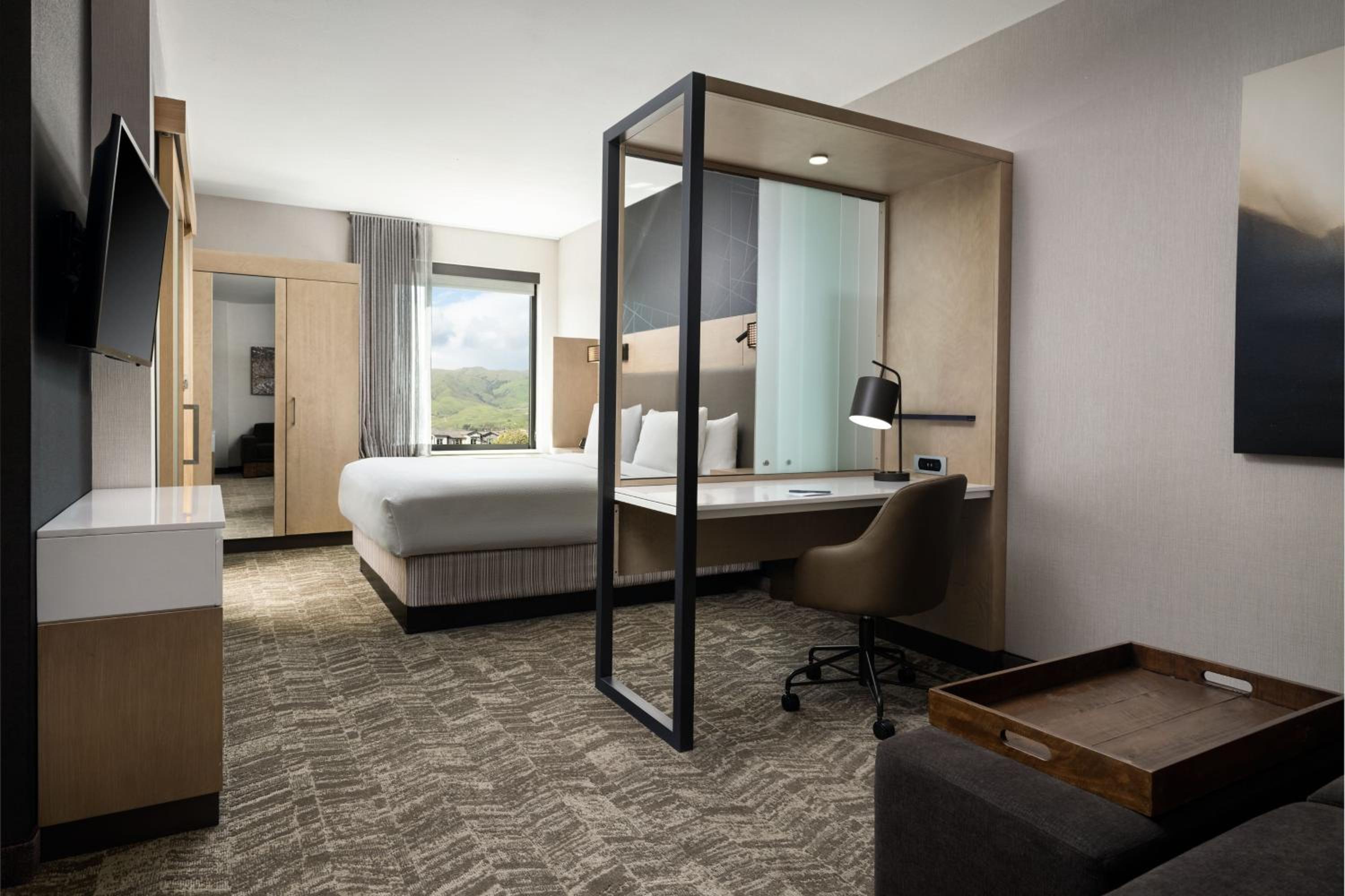 King Suite with Trundle Bed - Photo 1